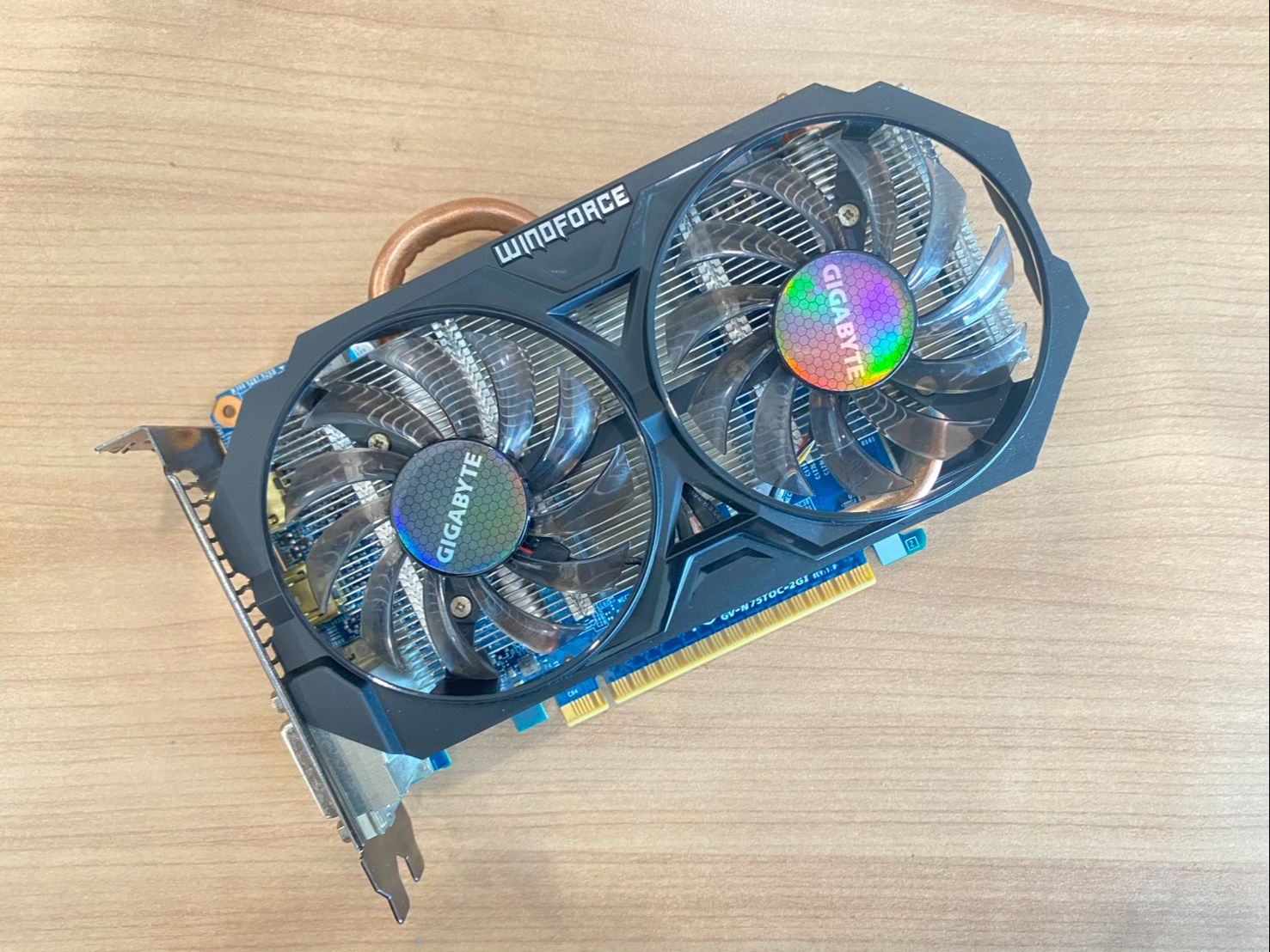 Gigabyte Gtx750Ti 2Gb Second Hand ราคา 1,500 บาท*ส่งฟรี