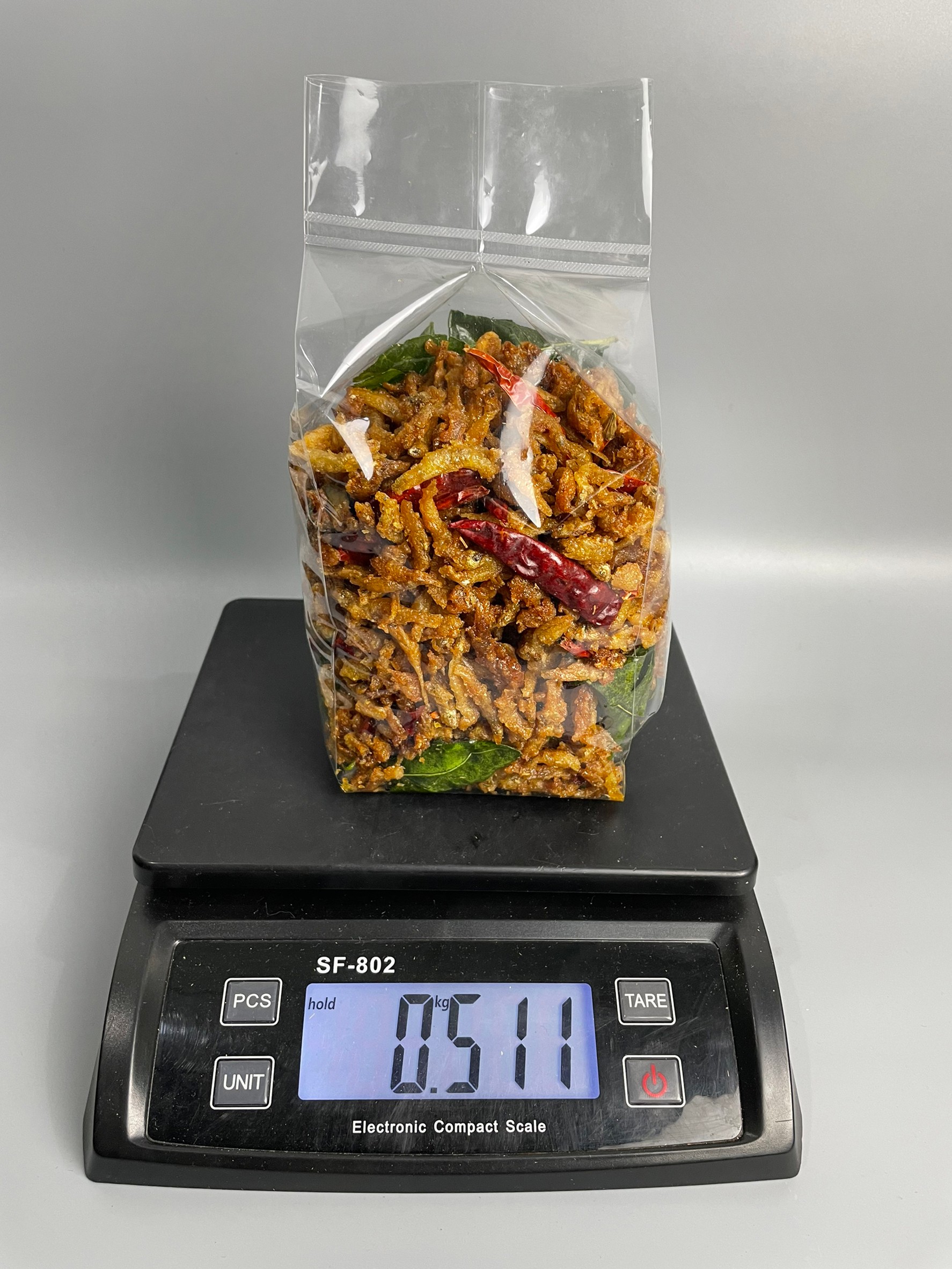 ซิวทอด ปลาซิวทอดสมุนไพร ปลาซิวทอดกรอบ นน 500 กรัม ราคาพิเศษ #แม่แขทะเลแห้ง / จัดส่ง ปลาซิวทอดสมุนไพร ครึ่งโล/ พร้อมทาน ราคา 135 บาท*ส่งฟรี