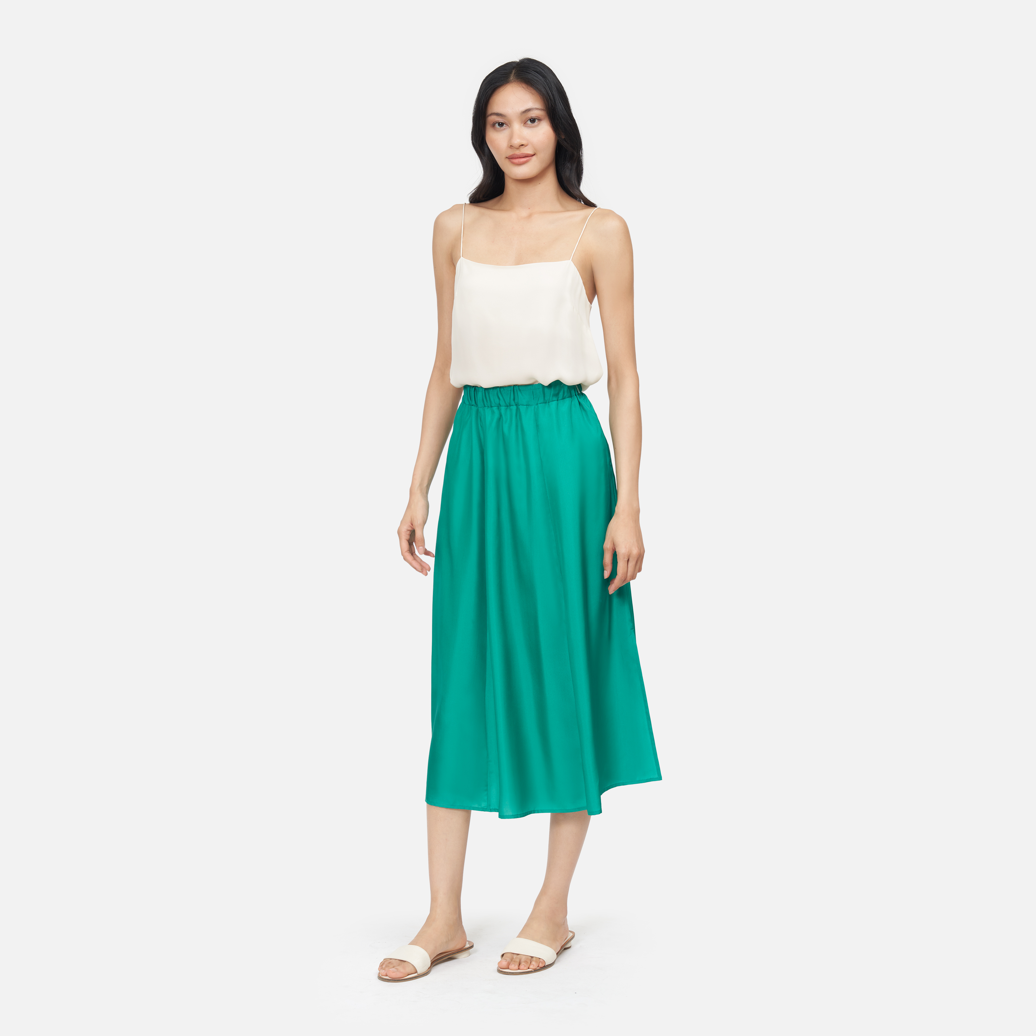 Solid Silk Habotai Godet Skirt - Jade ราคา 2,900 บาท*ส่งฟรี