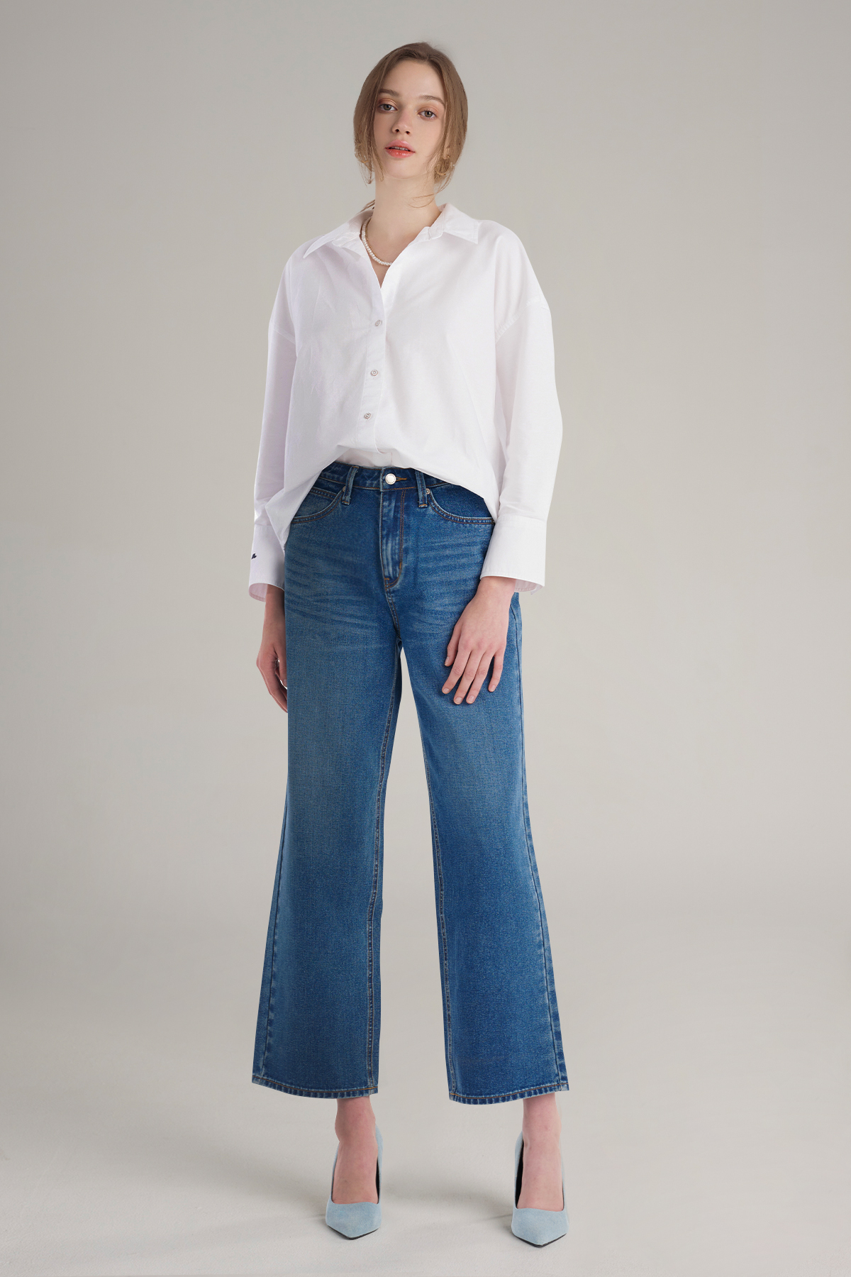 Mc jeans กางเกงยีนส์ผู้หญิง ทรงกระบอกเล็ก ปลายขากว้าง (Straight Wide) สียีนส์ฟอก MFIZ207 ราคา 1,796 บาท*ส่งฟรี