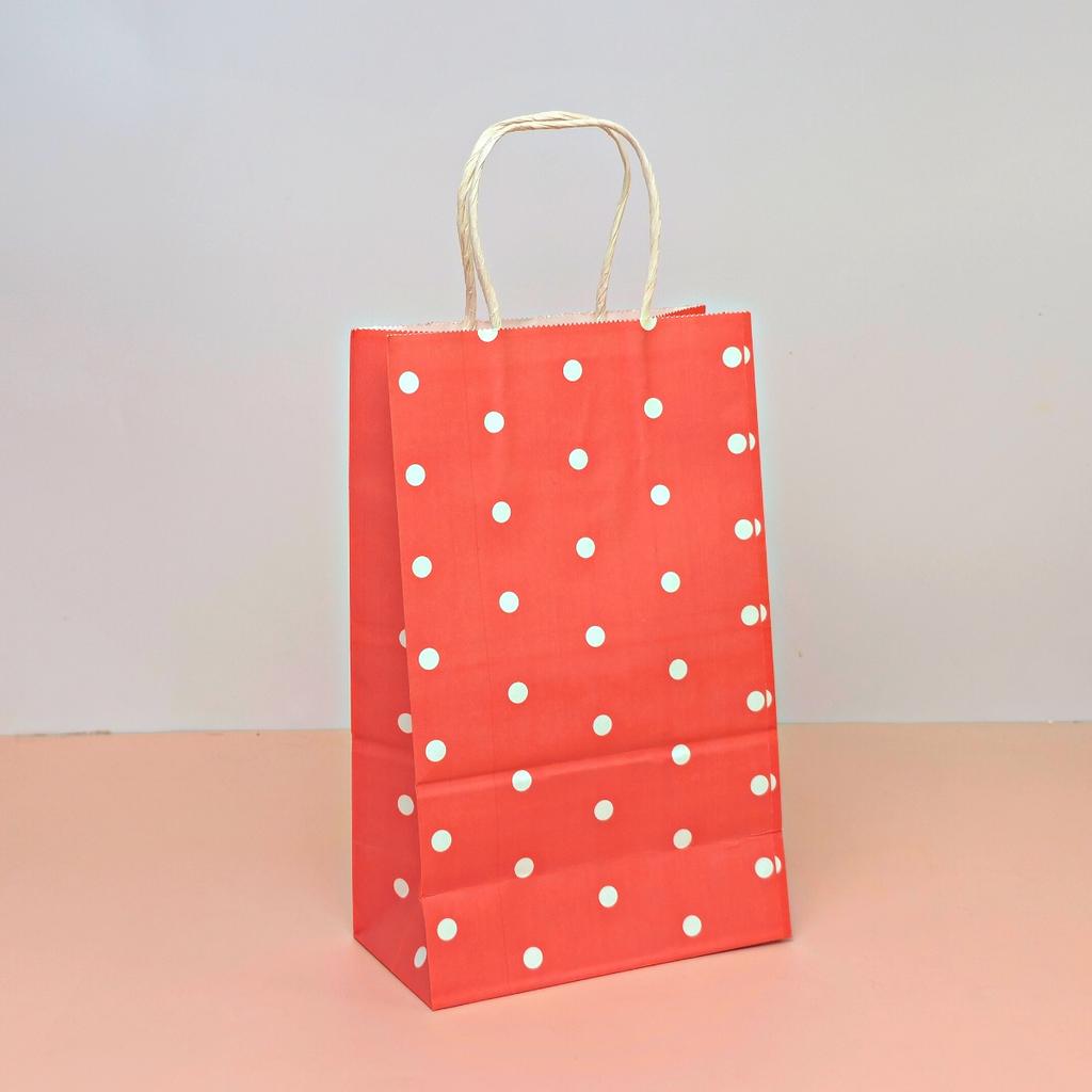 Boxjourney twisted handle paper bag Red print with white polka dots, size 15.3x8.5x25 cm (20 pcs./pack) ราคา 125 บาท*ส่งฟรี