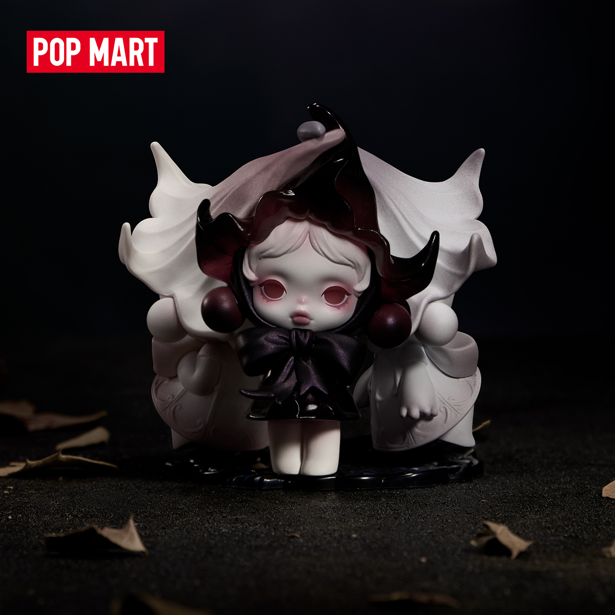 โมเดลฟิกเกอร์ ของสะสม POP MART SKULLPANDA Petals in Four Acts Series s Blind Box ราคา 4,560 บาท*ส่งฟรี