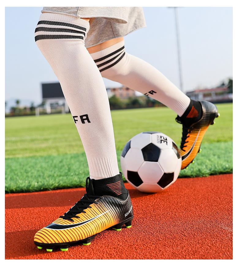 เกี่ยวกับ Sikrake รองเท้าเทรนนิ่งฟุตบอล รองเท้าสตั๊ดมืออาชีพรองเท้าฟุตบอลรองเท้ากีฬารองเท้าฟุตบอลสำหรับผู้ชายและเด็ก-รองเท้าฟุตบอล - รองเท้ากีฬากลางแจ้ง - รองเท้าเทรนนิ่ง - แหลมฟุตบอล