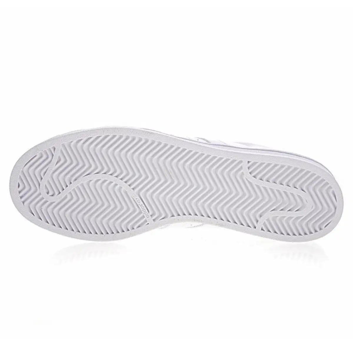 white non slip shoes