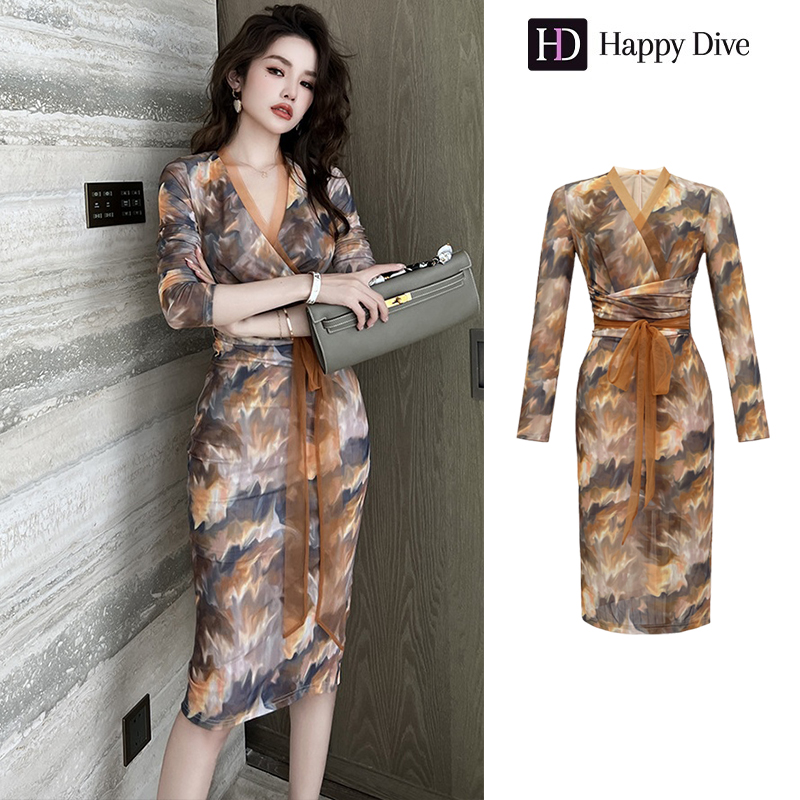 Happy Diva เดรสผู้หญิง เดรสสีกาแฟ เดรสแขนยาว เดรสลายดอก เดรสรัดรูป เดรสทำงาน เดรสออกงาน เดรสเซ็กซี่ เดรสเกาหลี ชุดออกงาน 10196 ราคา 1,049 บาท*ส่งฟรี