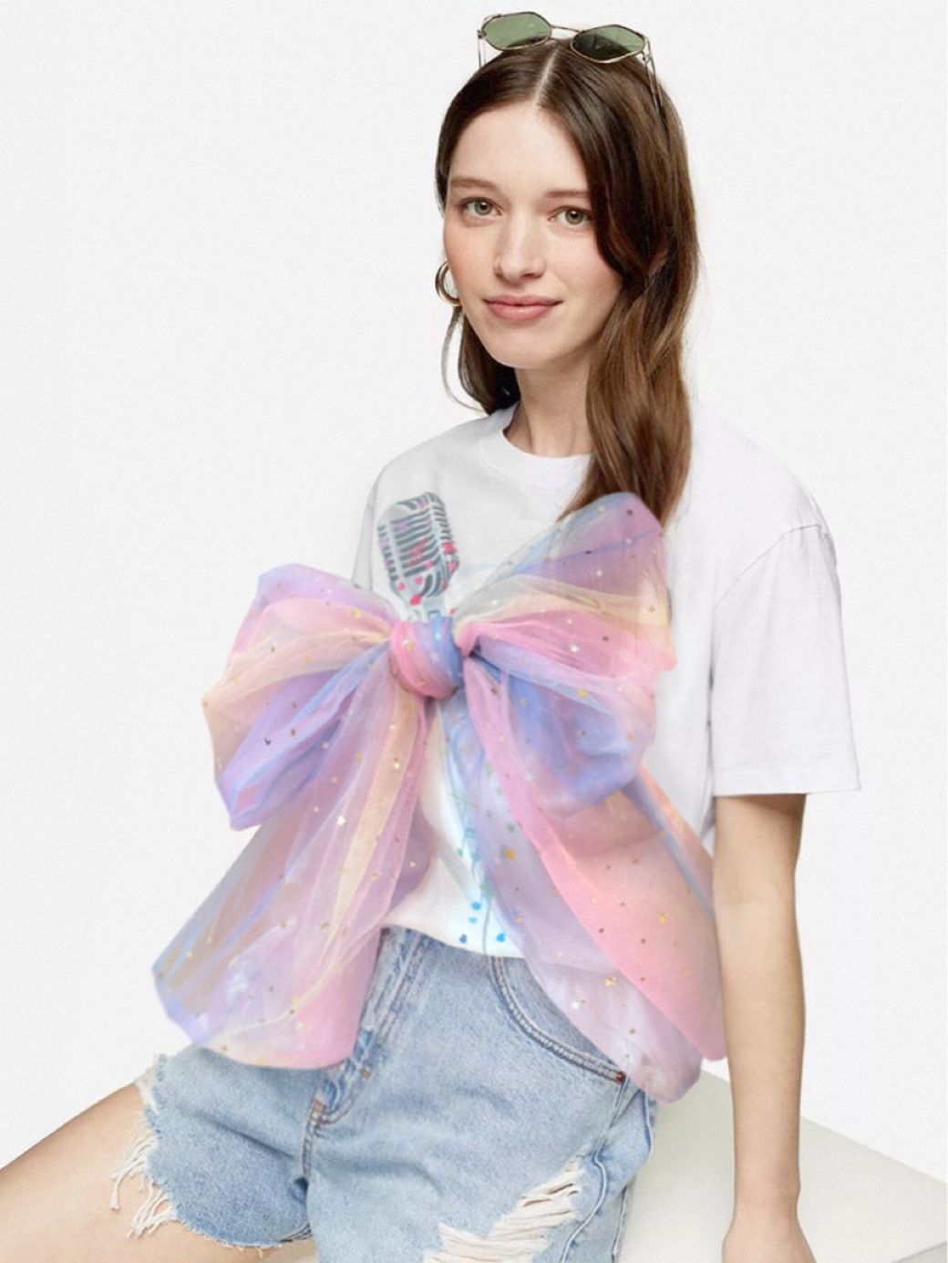 Iconic rising microphone T-SHIRT #204002-204005 T-shirt with mic printed glitter bow star T-shirt fashion women blouse work shirt HiSo T-shirt men T-shirt ราคา 1,831 บาท*ส่งฟรี