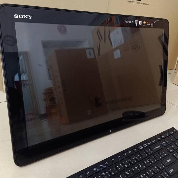 Watchara Kaewloyloet Sony vaio Tap 20 Watchara Kaewloyloet Sony vaio Tap 20