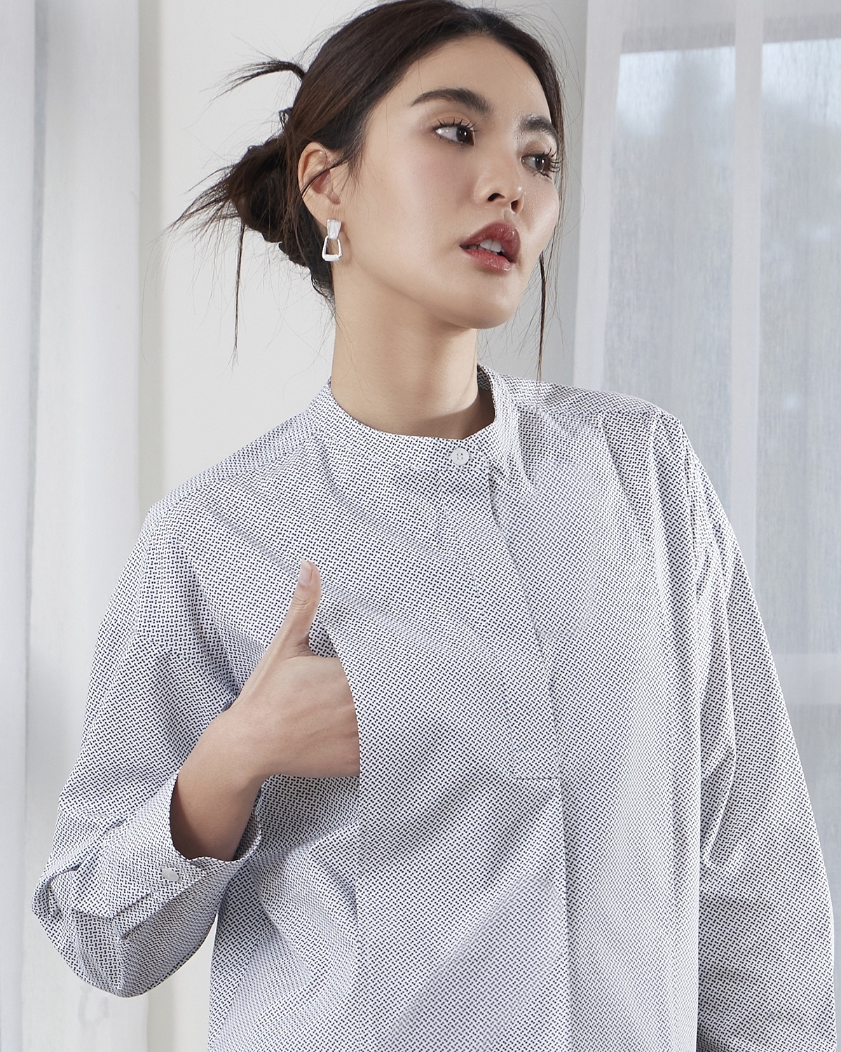 Nitan (นิทาน) เสื้อให้นม Mercury Maternity and Nursing Tops ราคา 2,290 บาท*ส่งฟรี