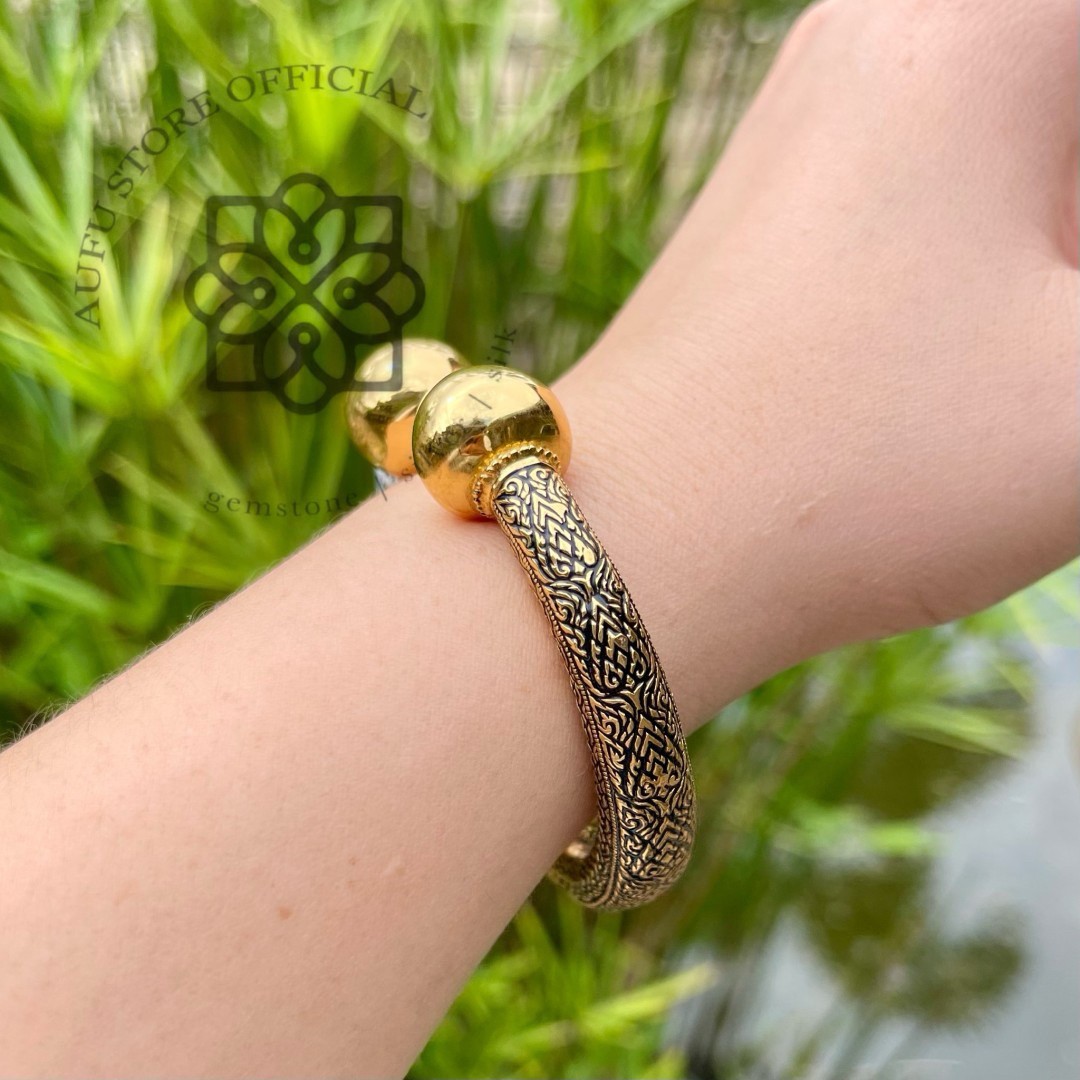 💥 Genuine Gold Bracelet, 24K Gold Bracelet, Lotus Head Amulet, Enhances Life Benefits. Ancient Thai Jewelry from the Yaeng Pharmacy, Handicrafts, Genuine Products. There Is a Warranty for Care Throughout the Entire Use Period. Aufu Store. ราคา 18,500 บาท*ส่งฟรี