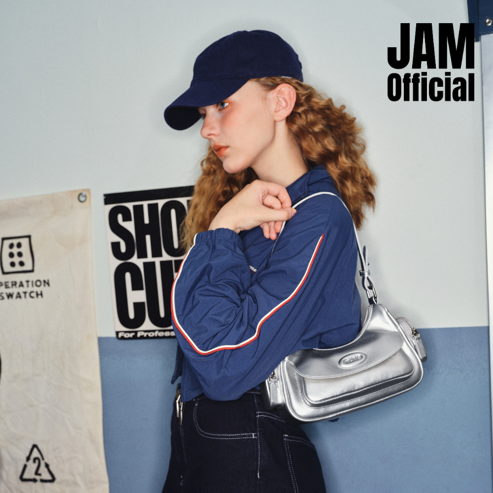 JAM | MUVA - Cassette - กระเป๋าสะพายข้าง หนังวัว มีหลายกระเป๋า ปรับเป็นครอสบอดี้ได้ ราคา 3,190 บาท*ส่งฟรี