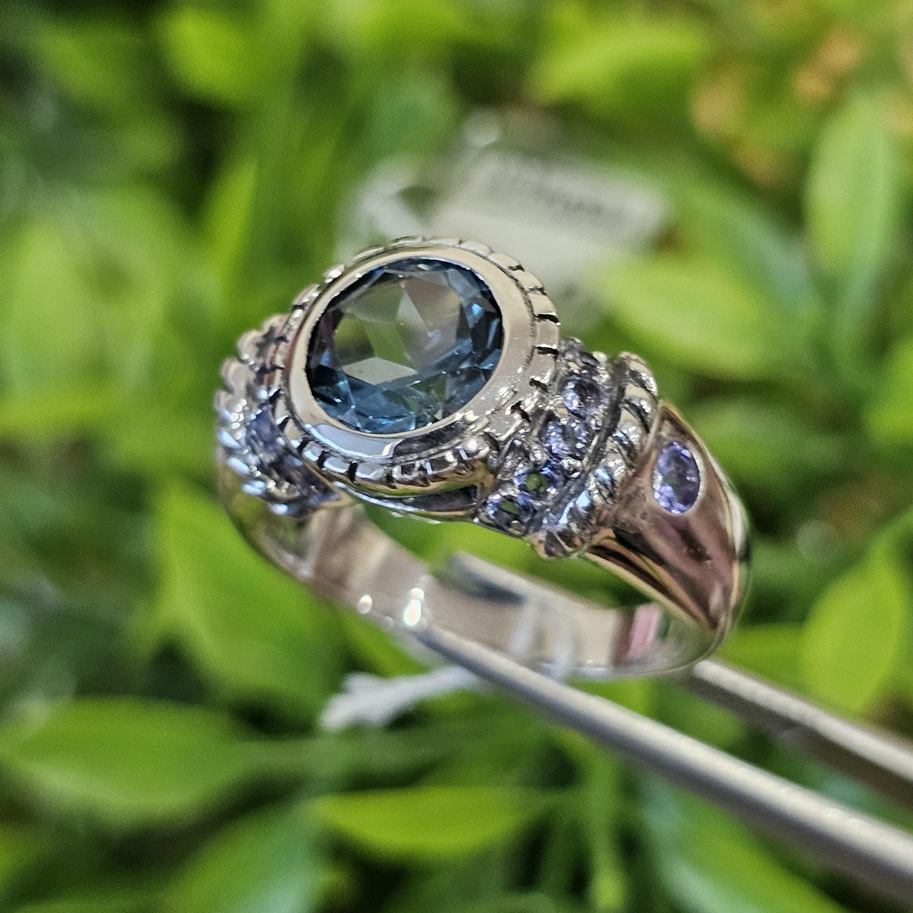 แหวน พลอย บลู โทแพซ (Blue Topaz) (Size) 54 ราคา 4,600 บาท*ส่งฟรี
