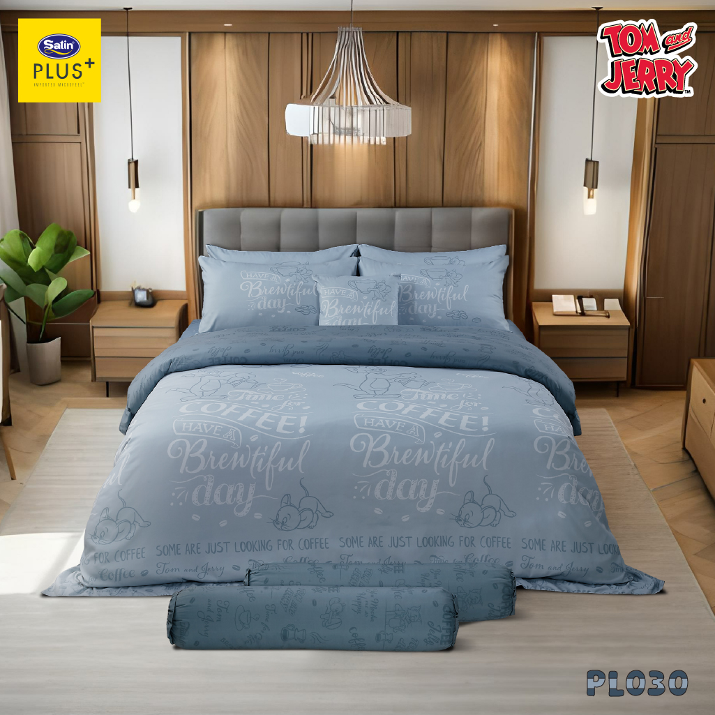 [New Arrival] Satin Plus ชุดเซท ผ้าปูทีนอน 6 ฟุต ผ้าปูที่นอน5ฟุต และ ผ้าปูที่นอน3.5ฟุต + ผ้านวม Tom and Jerry ลิขสิทธิ์แท้100% ราคา 1,290 บาท*ส่งฟรี