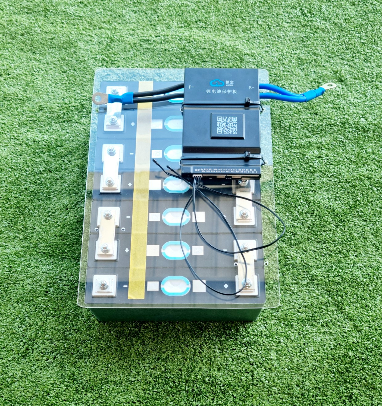 Ultra-Stable MQ-24CC-4B3 Button Cell Battery main image 1