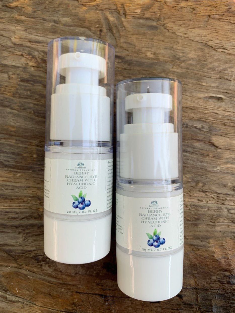 Berry Radiance Eye Cream with Hyaluronic Acid ราคา 180 บาท*ส่งฟรี