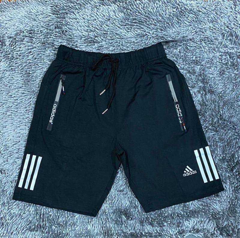 Adidas กีฬายืดหยุ่นกางเกงขาสั้น Sports shorts men