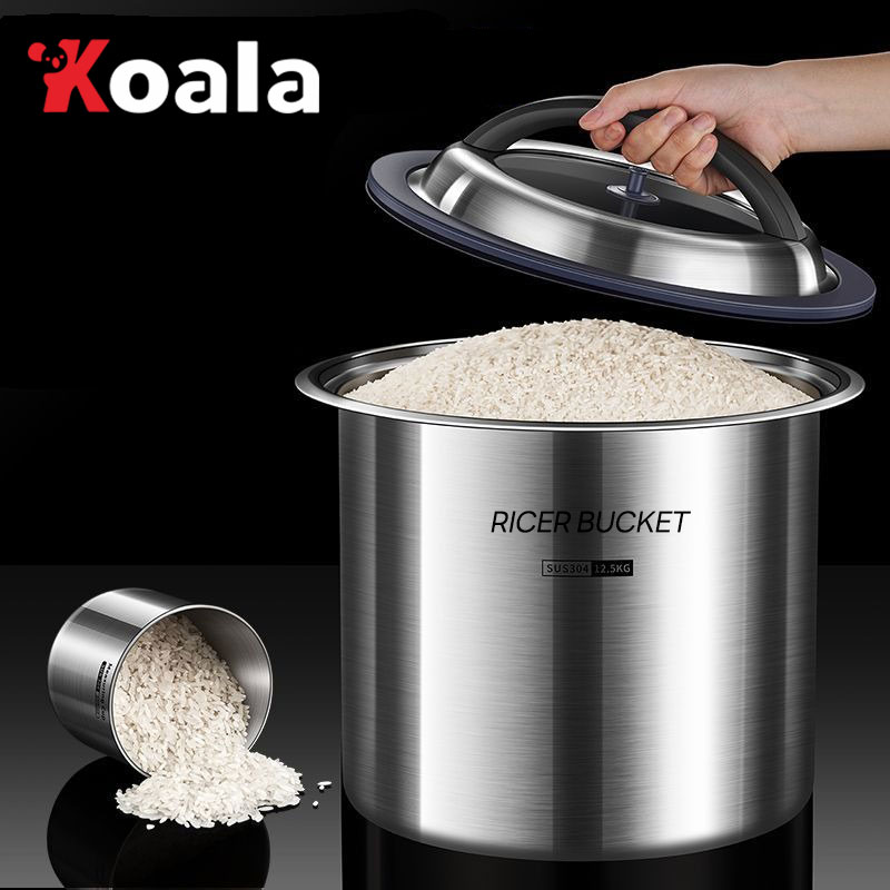 KOALA ถังเหล่านี้ทำจากสแตนเลสเกรด 304 ซึ่งเป็นเกรดที่ใช้สำหรับอาหาร จึงมีความทนทานและปลอดภัยต่อการใช้งานในครัวเรือน เหมาะสำหรับการเก็บอาหารที่ต้องการป้องกันความชื้นและป้องกันแมลงในระยะยาว [ถ้วยตวงสแตนเลสฟรี] ราคา 1,148 บาท*ส่งฟรี