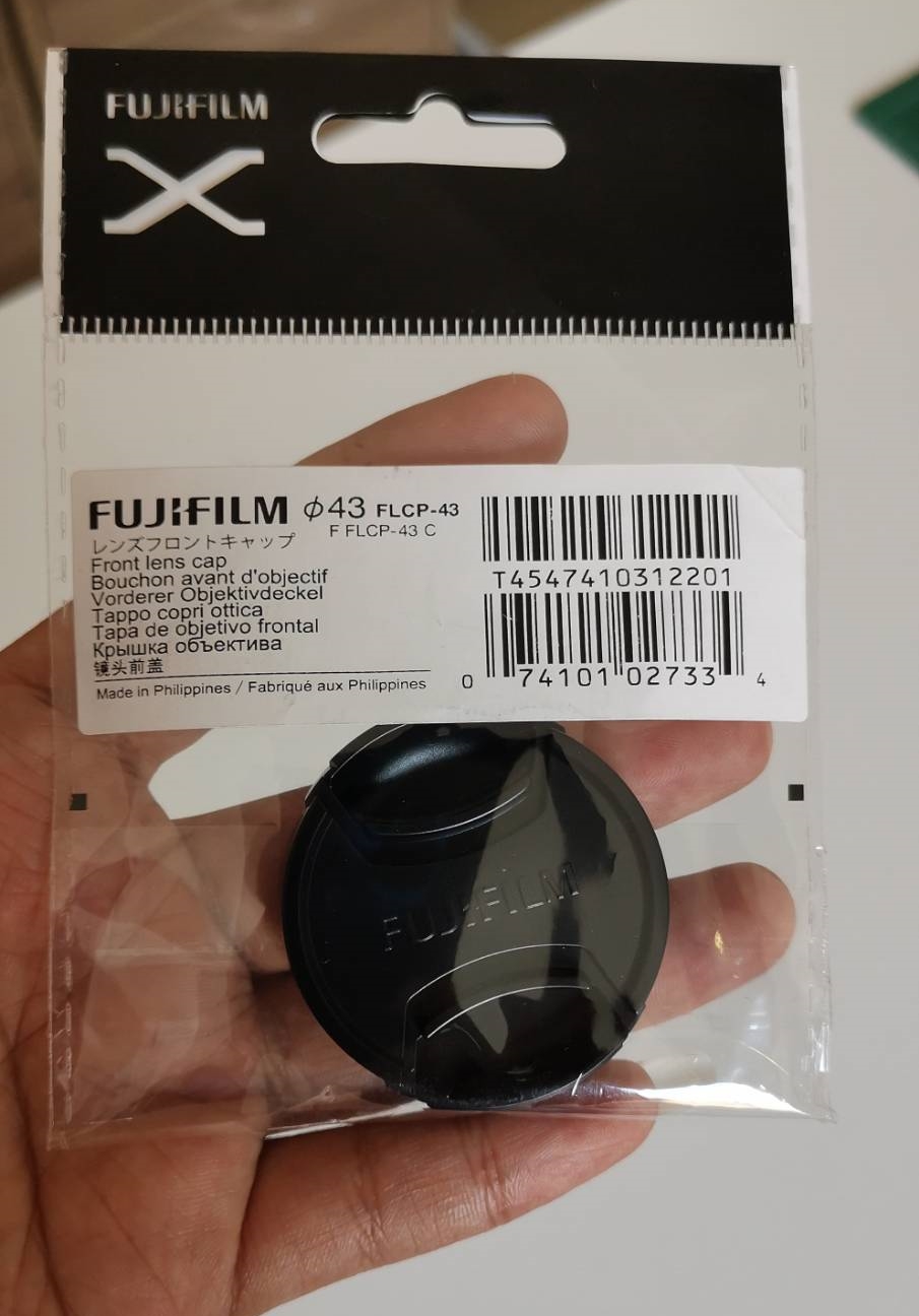 1194円 玄関先迄納品 FUJIFILM レンズキャップ FLCP-39 ２