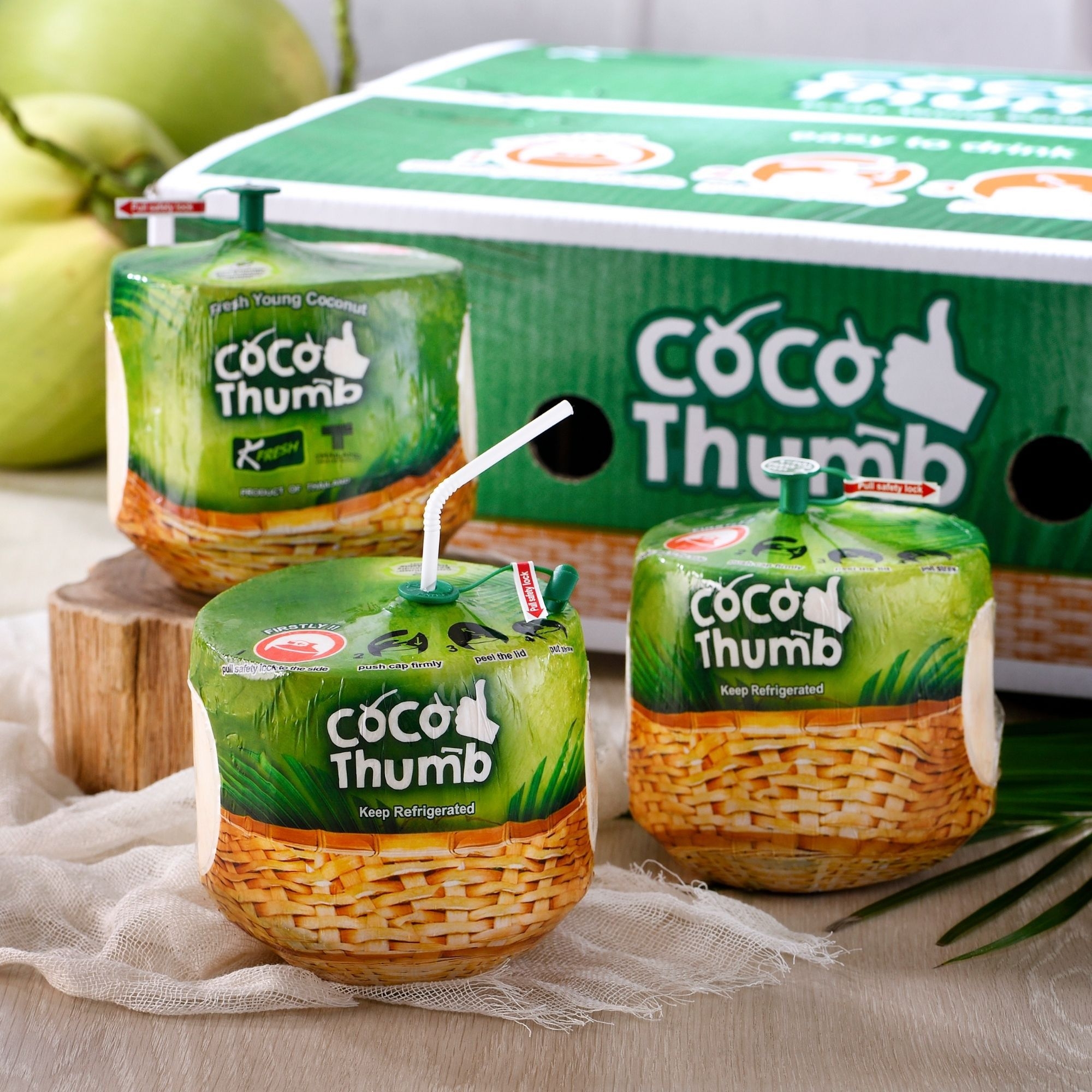 รูปภาพเพิ่มเติมเกี่ยวกับ กล่อง 4 ลูก: โคโค ทัมบ์ Coco Thumb มะพร้าวน้ำหอม พร้อมดื่ม มะพร้าวน้ำหอมลูกสดๆ พร้อมดื่ม