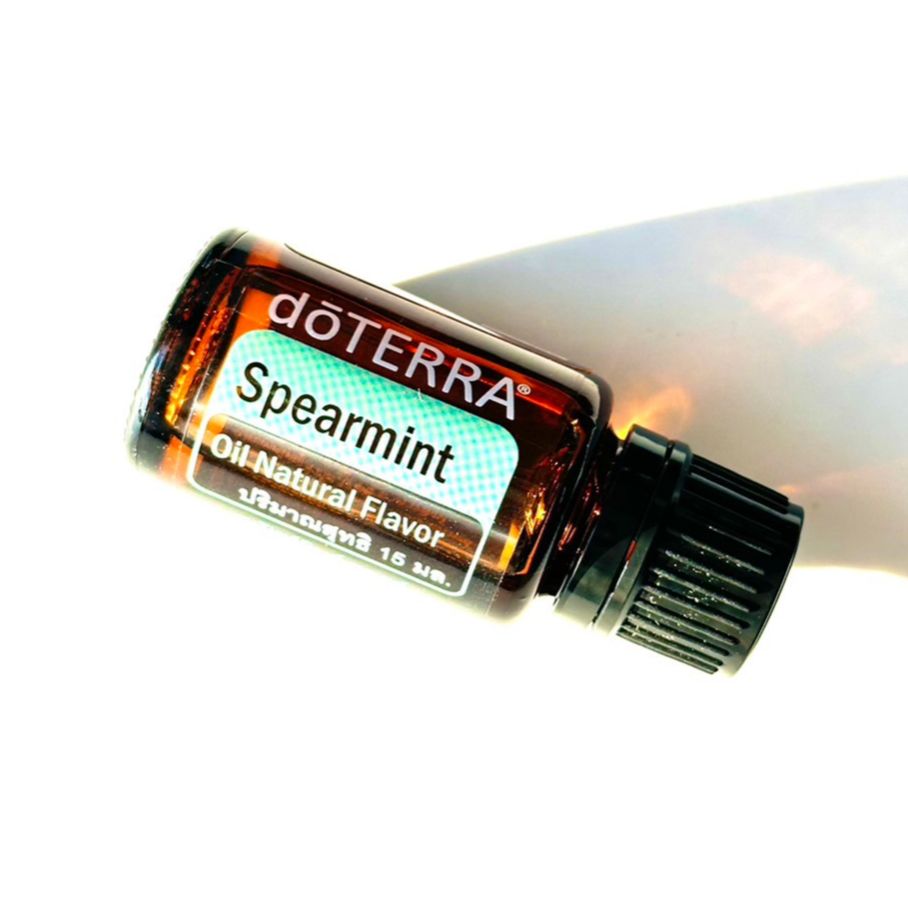 Buy 1 Get 1 Free! น้ำมันหอมระเหย โดเทอร์ร่า สเปียร์มินต์ doTERRA Spearmint Essential Oil 15 ml ราคา 1,525 บาท*ส่งฟรี