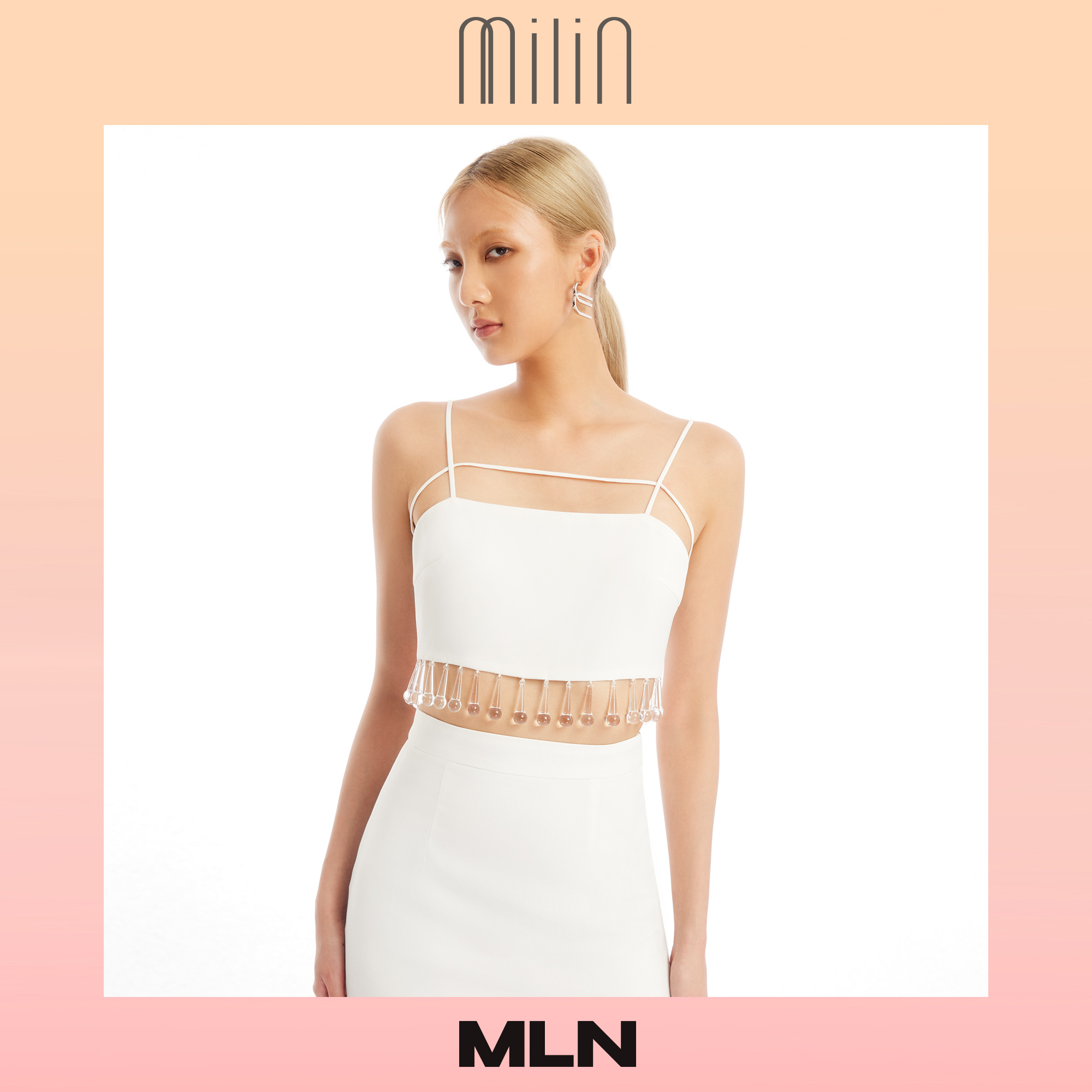 [MILIN] Drop Acrylic decorated Spaghetti straps crop top เสื้อสายเดี่ยวตกแต่งด้วยอะคลิลิกรูปหยดน้ำ Adella Top / MLN ราคา 1,332 บาท*ส่งฟรี
