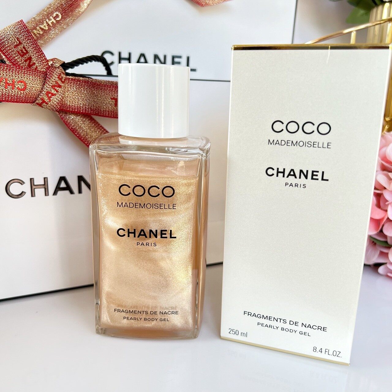 Chanel Chanel Les Beiges Sheer Healthy Glow Highlighting Fluid — Новинка  летней коллекции 2020 - хайлайтер # — отзыв…