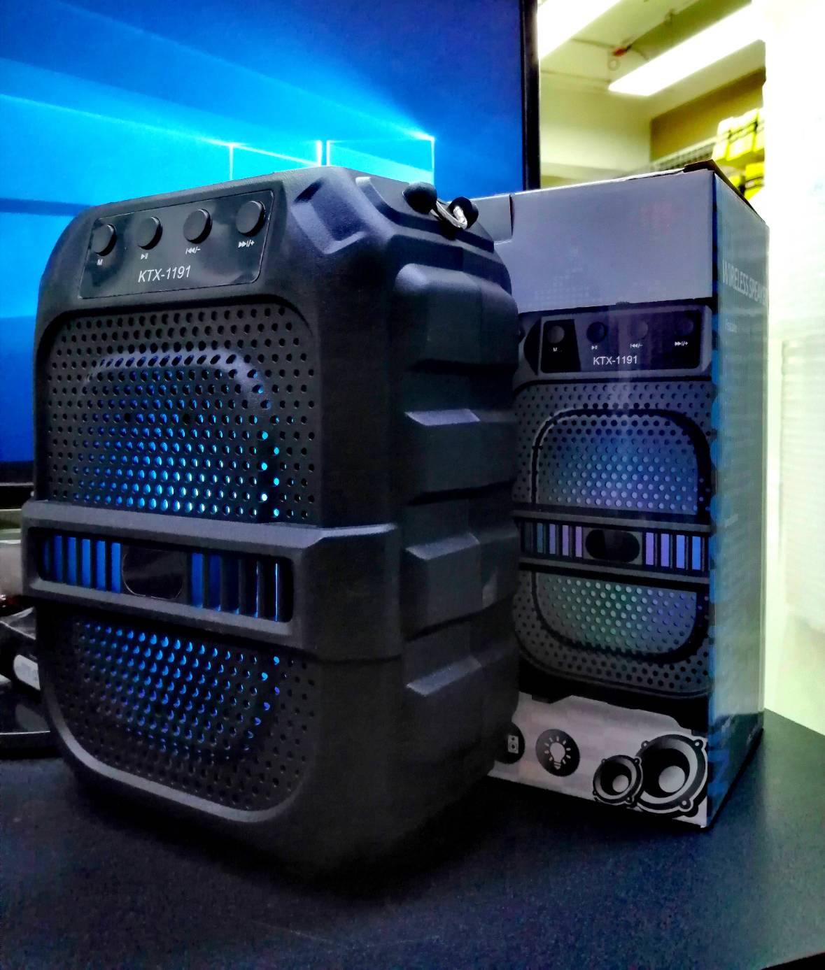 ดูภาพ ลำโพงบลูทูธ รุ่น Ktx-1191 ไร้สาย เชื่อมได้2เครื่องพร้อมกัน แถมสายสะพายในตัว เพิ่มเติม ลำโพงบลูทูธ รุ่น Ktx-1191 ไร้สาย เชื่อมได้2เครื่องพร้อมกัน แถมสายสะพายในตัว