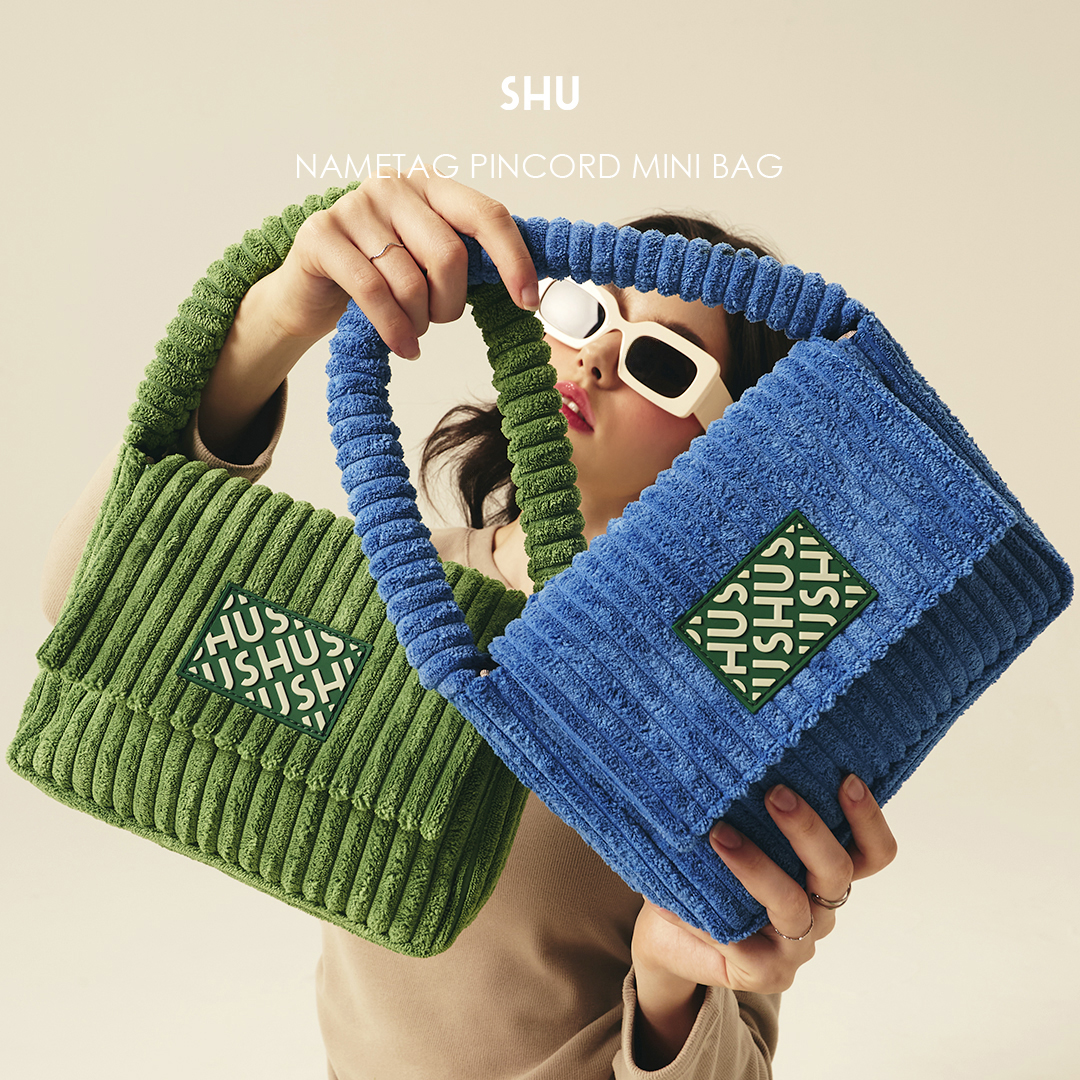 SHU NAMETAG PINCORD MINI BAG ราคา 990 บาท*ส่งฟรี