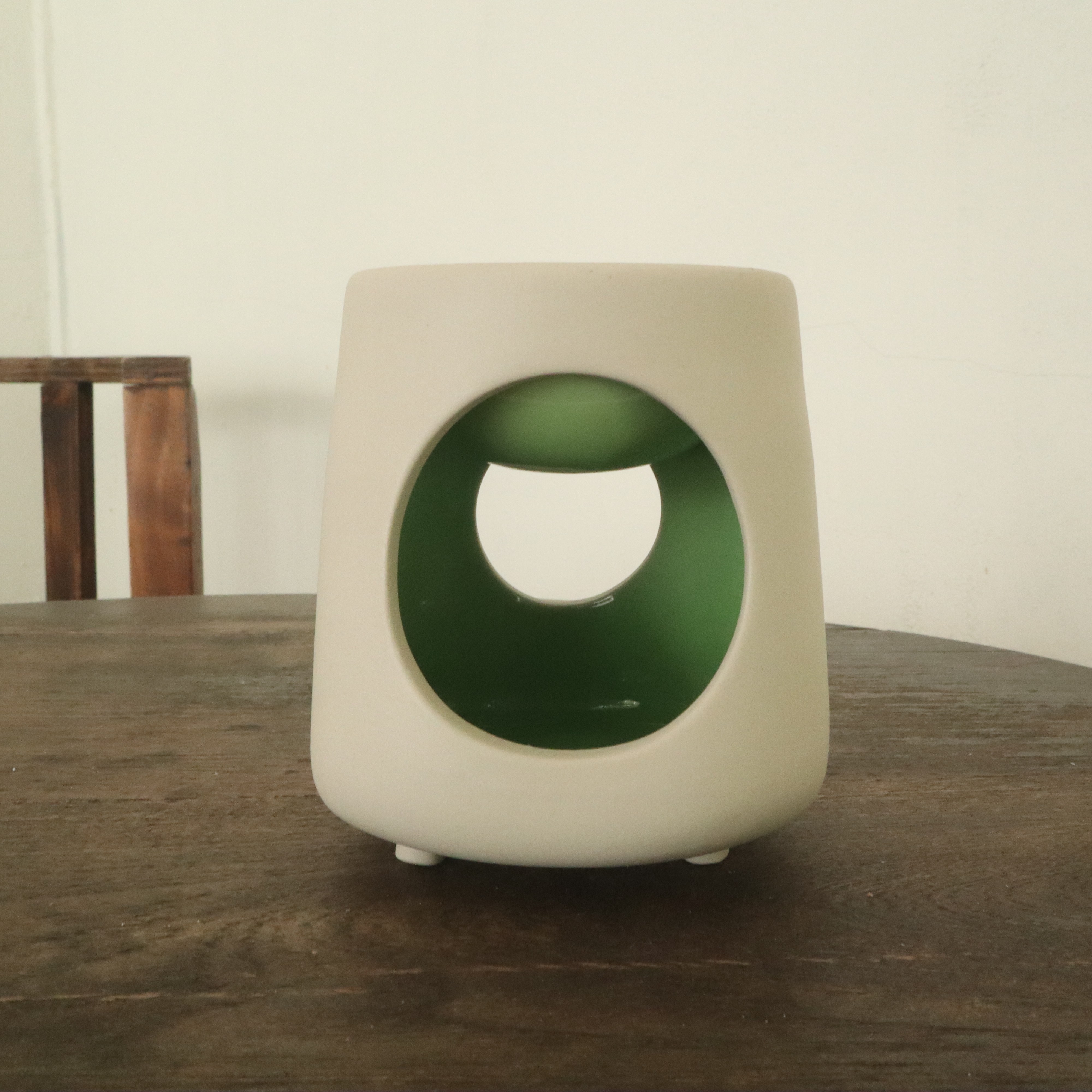 [ZIMO, Thai Shop] Ceramic Aroma Burner, Minimalist Style, for Burning Essential Oils. ราคา 193 บาท*ส่งฟรี