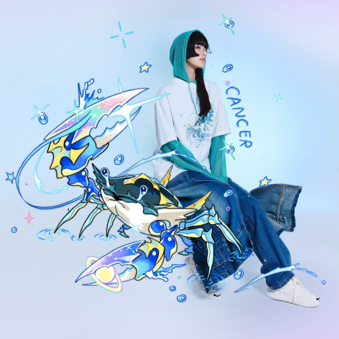 [Tohns] Cancer Oversized T-shirt เสื้อยืดลาย ราศีกรกฎ (Cancer) โดดเด่นด้วยลายกราฟิกก้ามปูสีฟ้าน้ำทะเลและเหลืองนวล เปรียบเสมือนพลังคุ้มกัน ของราศีกรกฎที่อ่อนโยน แต่เข้มแข็ง ราคา 1,650 บาท*ส่งฟรี