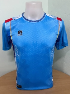 ภาพหน้าปกสินค้าเสื้อกีฬาพิมพลายชิ้นหน้า HanOver TH-07 สีฟ้า ราคาส่ง ราคาถูก ซื้อเยอะมีลดอีก ซึ่งคุณอาจชอบสินค้านี้