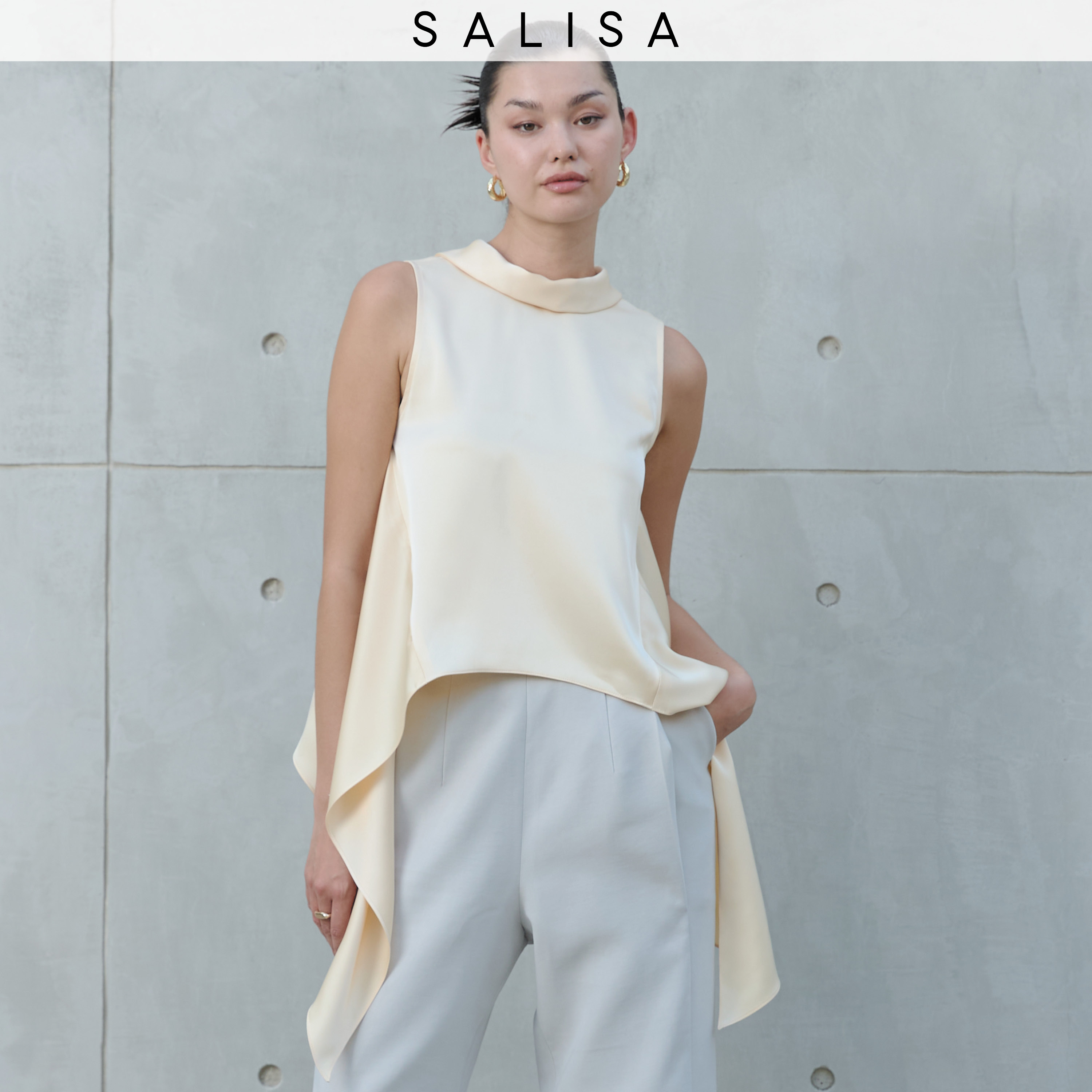 SALISA - COLLAR BUTTERFLY TOP (Strap hang at back/around the neck) (สายปล่อยหลังหรือพันคอมาด้านหน้าได้) ราคา 2,861 บาท*ส่งฟรี