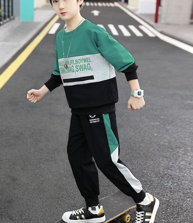 รูปภาพของ CB❤️สินค้าพร้อมส่ง❤️ ชุดเซ็ต 2 ชิ้น เสื้อผ้าเด็กโต เสื้อผ้าเด็กชาย-หญิง ชุดเด็กชายสไตล์เกาหลีแฟชั่น  รุ่น A177