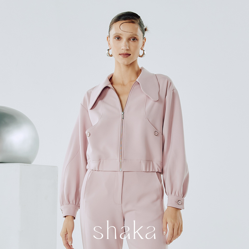 AW24 Melting Windbreaker ราคา 4,455 บาท*ส่งฟรี