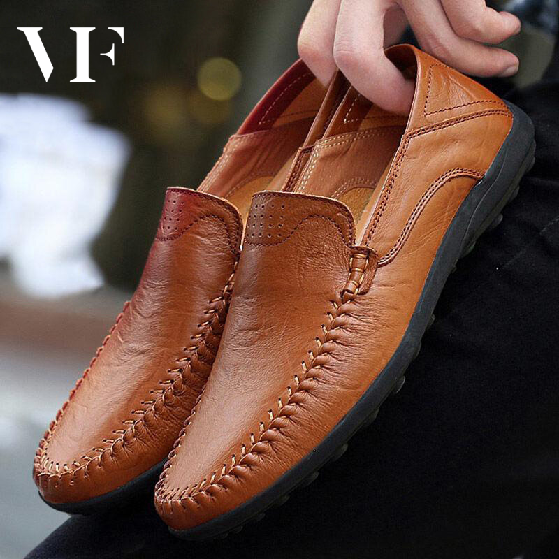 VFASION รองเท้าหนังชาย รองเท้าโลฟเฟอร์ เตะหนึ่งครั้ง รองเท้าโลฟเฟอร์ลําลอง หนังวัว สําหรับผู้ชาย มี 2 สี ไซซ์ 39-44 ราคา 149 บาท*ส่งฟรี