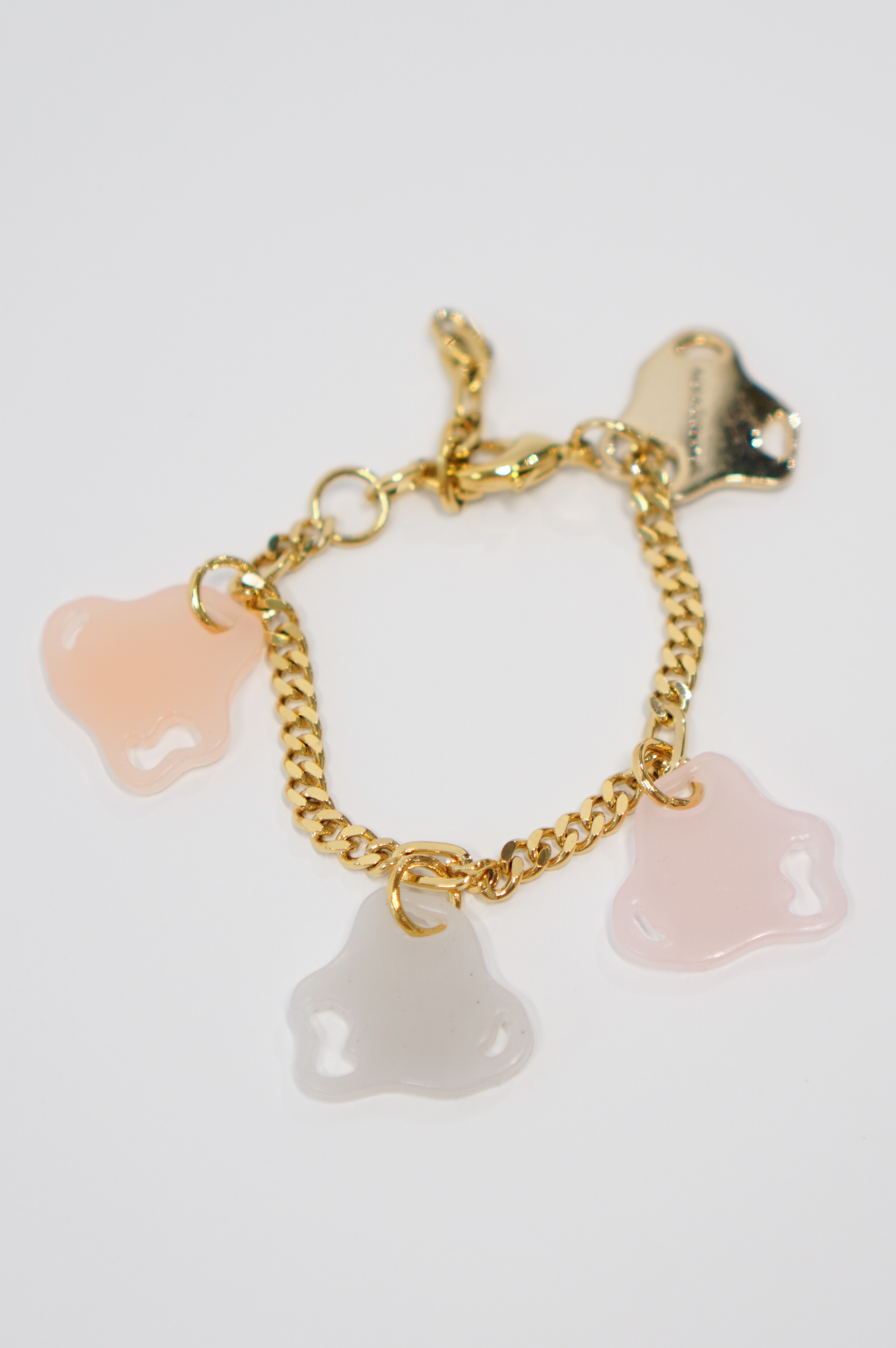 Pipatchara Infinitude Bracelet Gold (Melody, Free Size) ราคา 2,490 บาท*ส่งฟรี