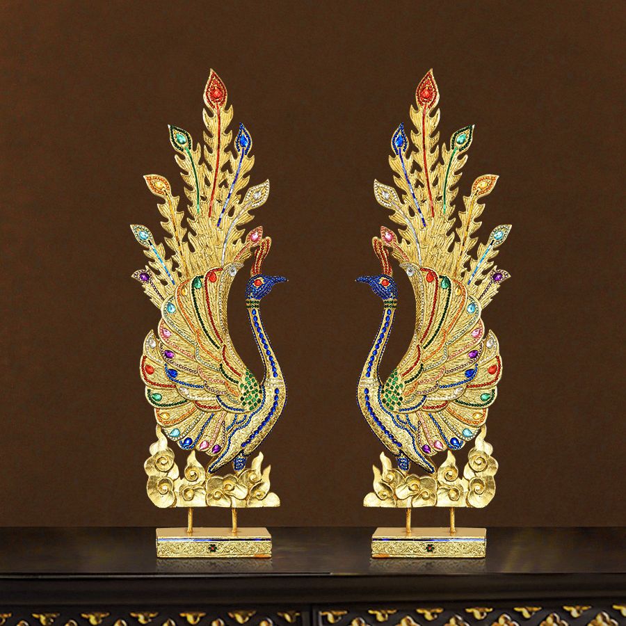 THAILUCKY Southeast Asian Thai-style Home Living Room Entrance Creative Decorations Peacock Ornaments Crafts ราคา 5,219 บาท*ส่งฟรี