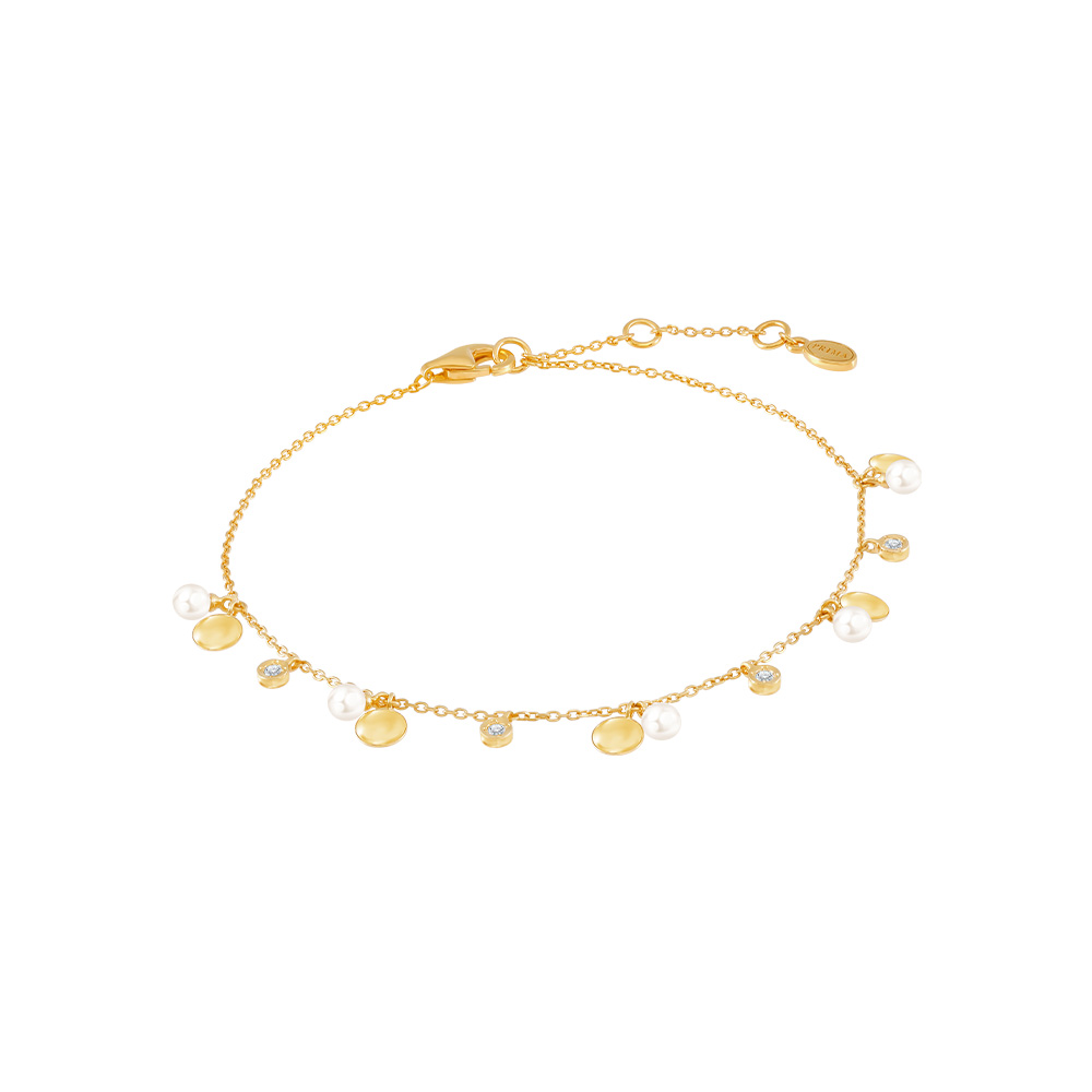 Prima Bracelet Decorated with Diamonds and Pearls, 9K Gold Body, Color (Yellow Gold) Golden 9 Collection, Product Code 955L0014-01 ราคา 19,000 บาท*ส่งฟรี