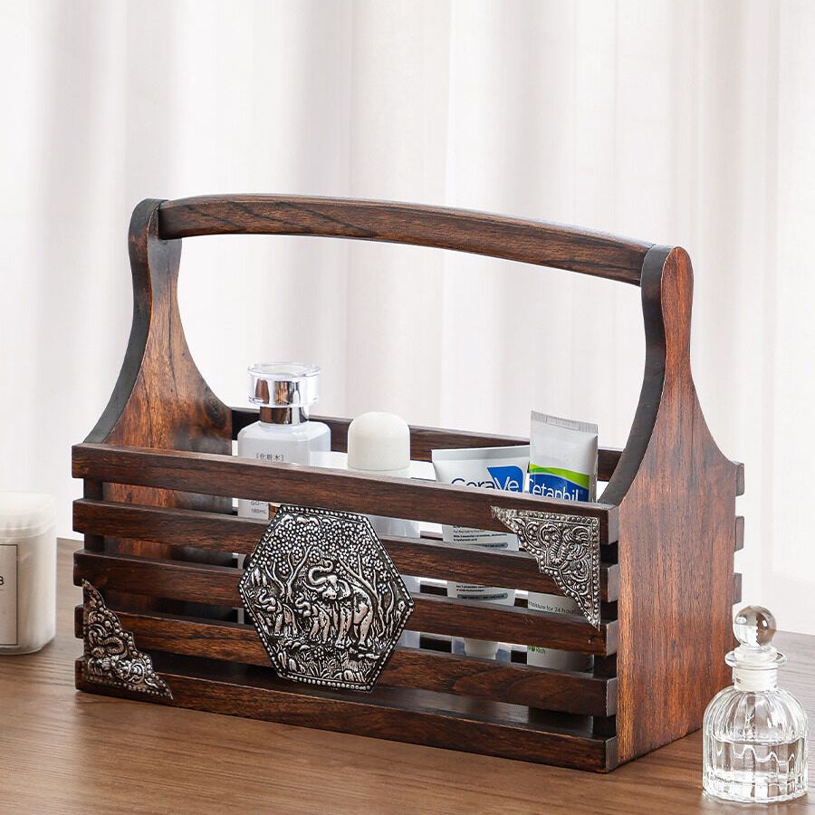 THAILUCKY ตะกร้าเก็บของ มีหูจับ กระเช้าไม้ติดนิเกิลลายช้าง ตะกร้าไปวัด ไม้สักแท้100% ส่งฟรี ราคา 429 บาท*ส่งฟรี