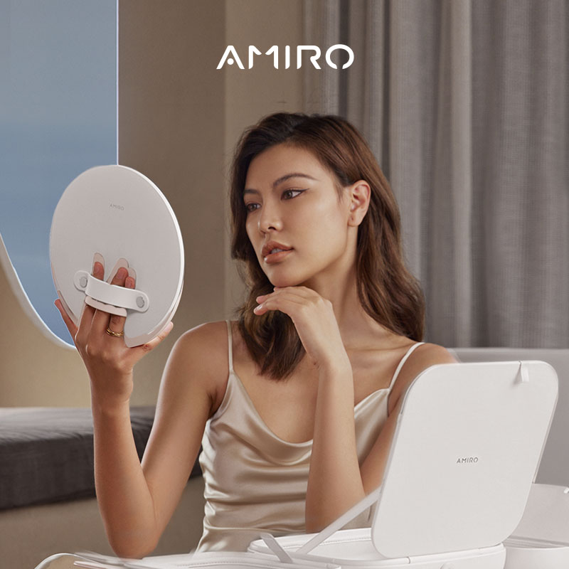 AMIRO ถุงเก็บกระจกสำหรับเดินทาง กล่องใส่เครื่องสำอางค์ กระเป๋าเครื่องสำอางแบบพกพา กระจก HD 4K LED RA95% ไม่หลอกตา ราคา 3,350 บาท*ส่งฟรี
