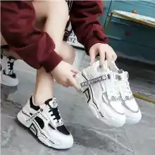 ภาพขนาดย่อของสินค้าKorean style women's white shoes sts all-match increase leisure sports รองเท้าผ้าใบ รองเท้าแฟชั่น รองเท้าผ้าใบผู้หญิง เสริมส้น 3- 5