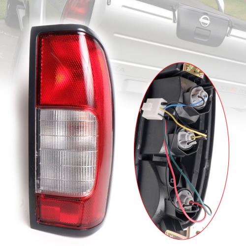 ไฟท้าย นิสสัน ฟรอนเทียร์ นาวารา D22 D23 NISSAN FRONTIER NAVARA 1998 - 2003 ขวา 1 ดวง ราคา 699 บาท*ส่งฟรี