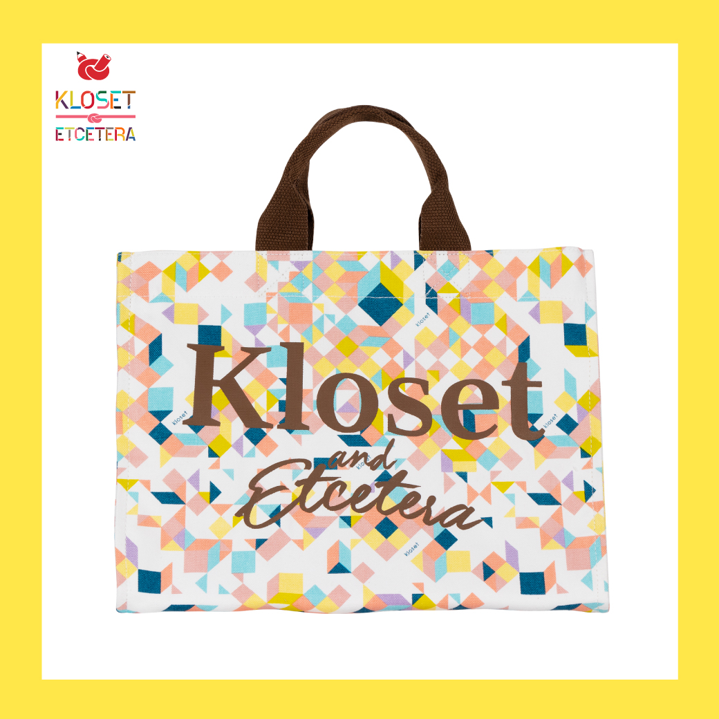 Kloset & Etcetera Pixel Marche Bag กระเป๋าถือพิมพ์ลาย ราคา 1,372 บาท*ส่งฟรี