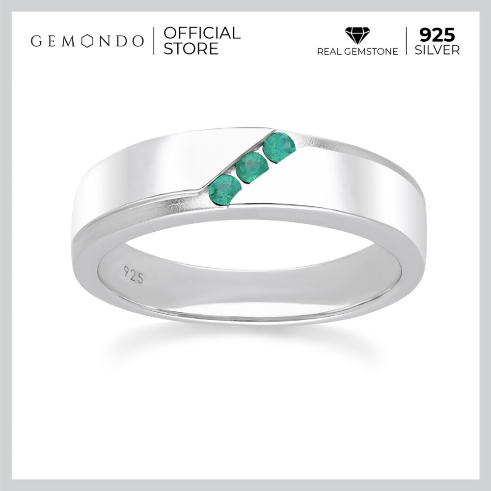 Gemondo 925 Rhodium Plated Sterling Silver Three-Stone Emerald Ring ราคา 2,390 บาท*ส่งฟรี