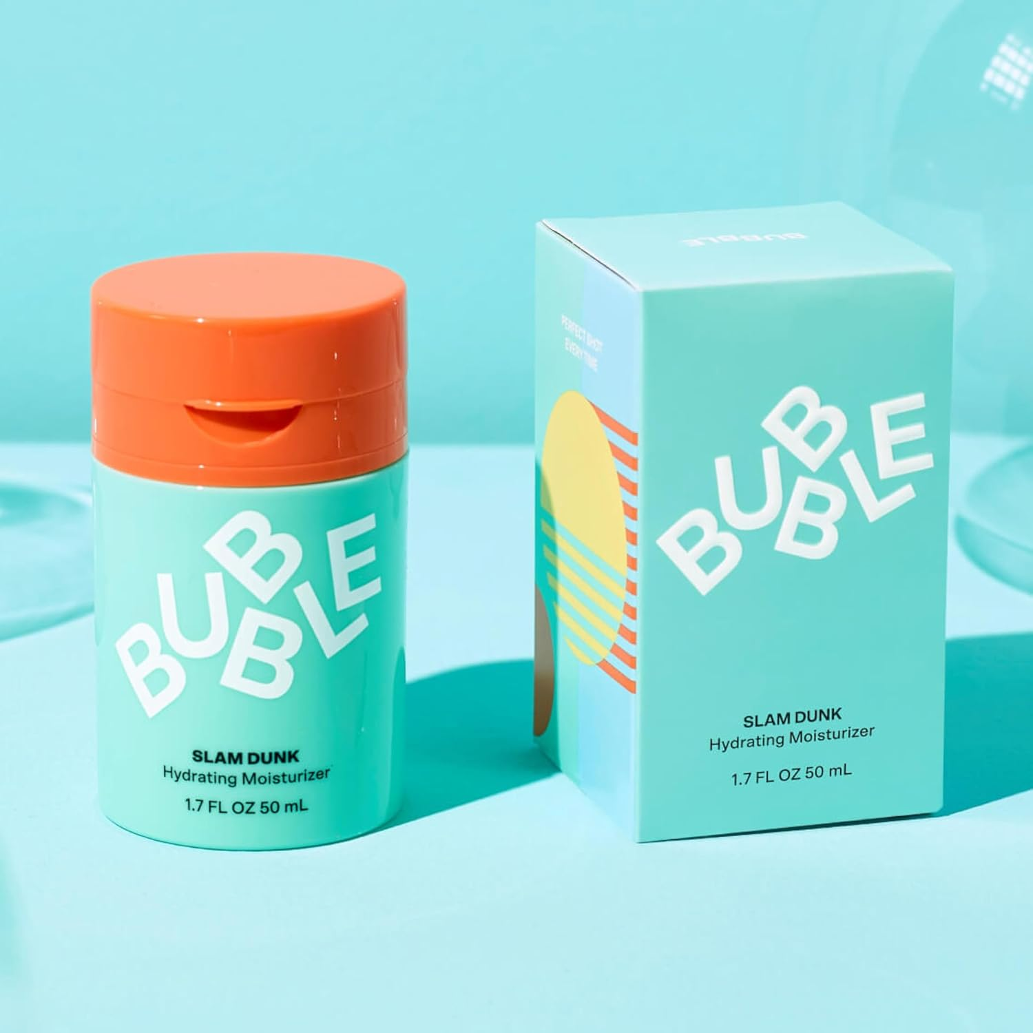 Bubble Skincare Slam Dunk Hydrating Face Moisturizer - โลชั่นบำรุงผิวหน้าเนื้อบางเบา ผสมวิตามินอีและว่านหางจระเข้ - มอยส์เจอไรเซอร์บำรุงผิวหน้าสำหรับผิวธรรมดาถึงผิวแห้ง - บำรุงผิวพร้อมปกป้องผิวจากแสงสีฟ้า (50 มล.) ราคา 458 บาท*ส่งฟรี