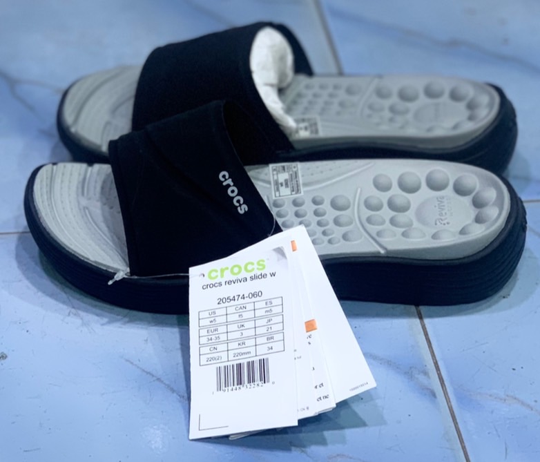 Crocs Reviva Slide รองเท้าแตะสวม Women Sandal รองเท้าแตะผู้หญิง