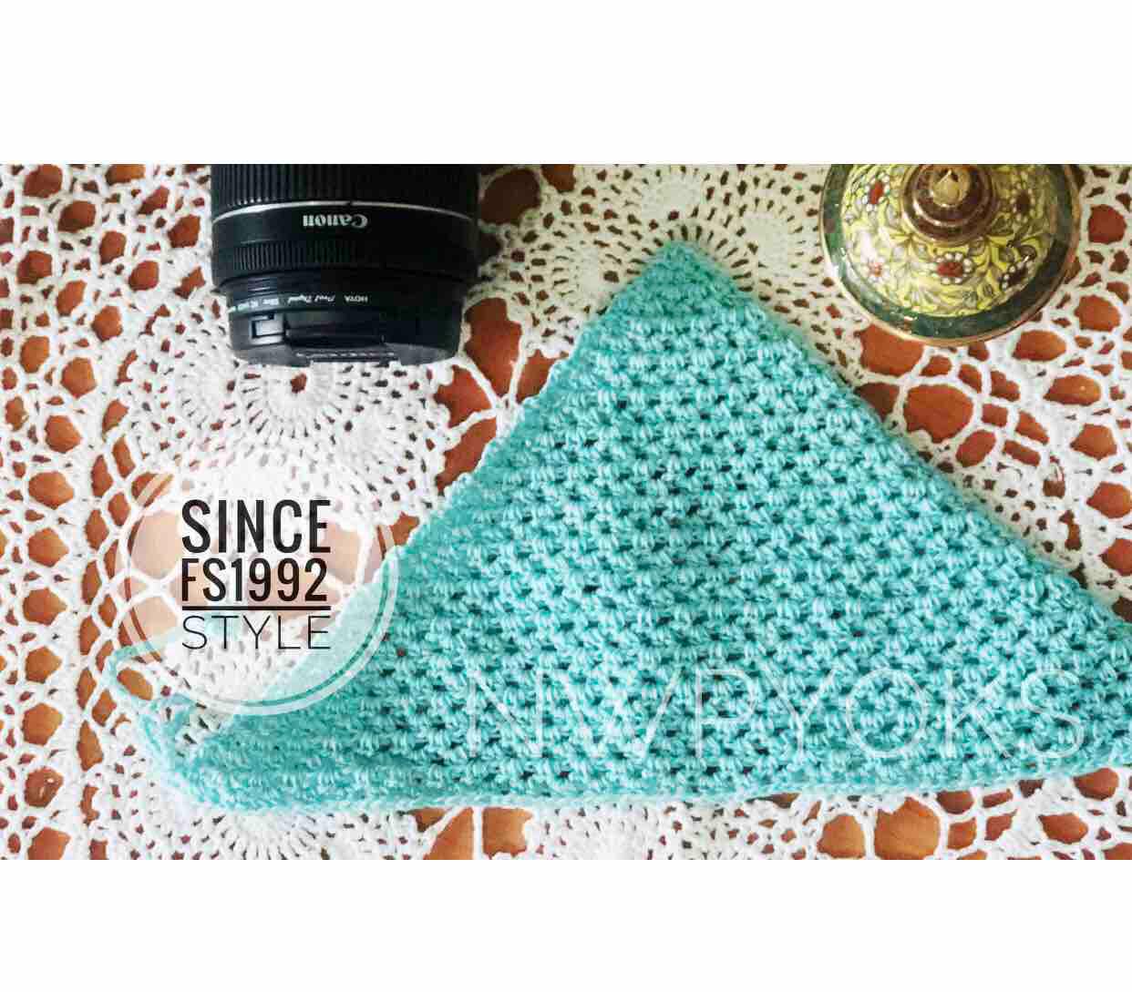 ที่คาดผมสามเหลี่ยม ผ้าโพกผมไหมพรมวินเทจ (สินค้าคละแบบ/เลือกแบบทักแชทได้เลยจ้าา) ราคา 50 บาท*ส่งฟรี