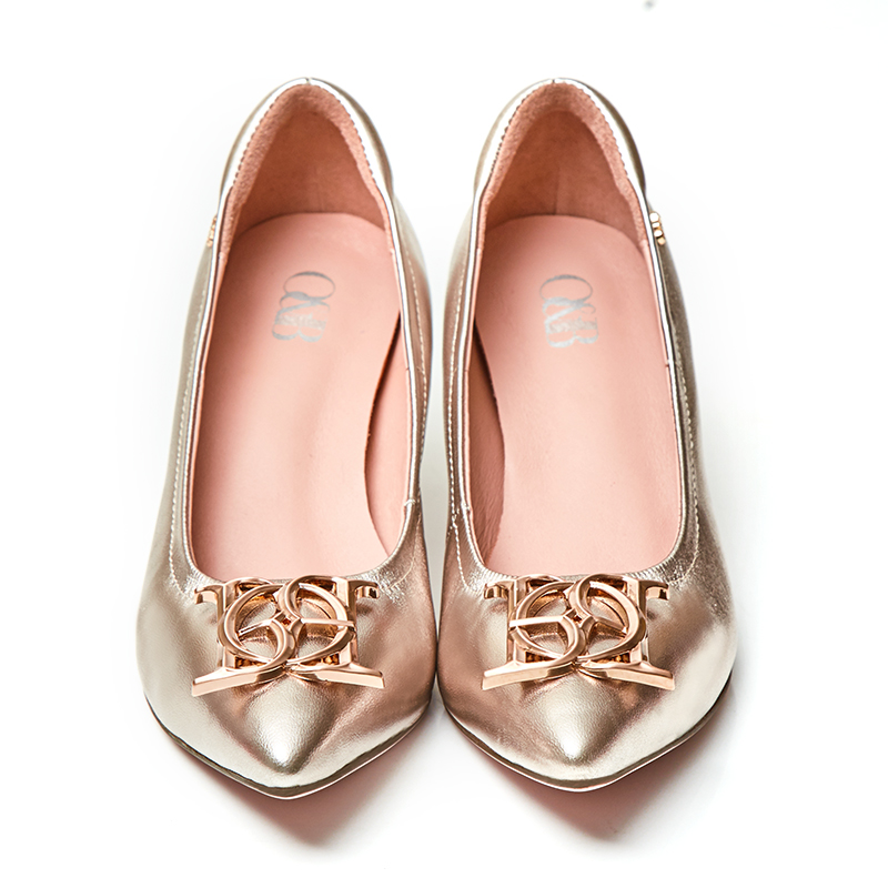 O&B รองเท้าส้นสูงหนังแกะ รุ่น DIANA CREST 2 INC IN CHAMPAGNE-11100SS32010F_H5CPMT ราคา 4,290 บาท*ส่งฟรี