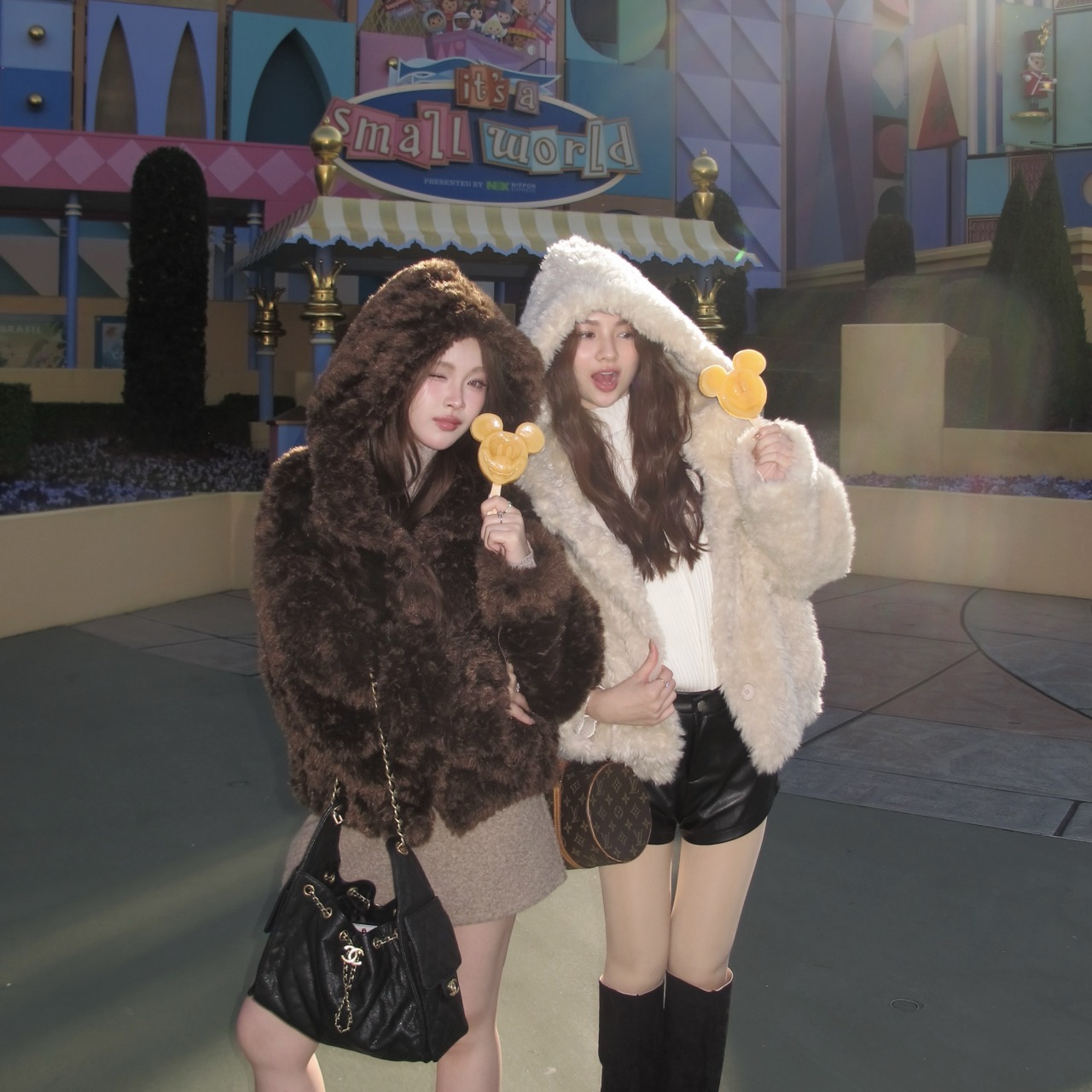 Alimays - Teddy Hoodie Jacket, a Hooded Jacket with Teddy Fur. ราคา 1,251 บาท*ส่งฟรี
