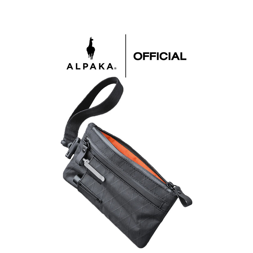 Alpaka - Zip Clutch ราคา 1,489 บาท*ส่งฟรี