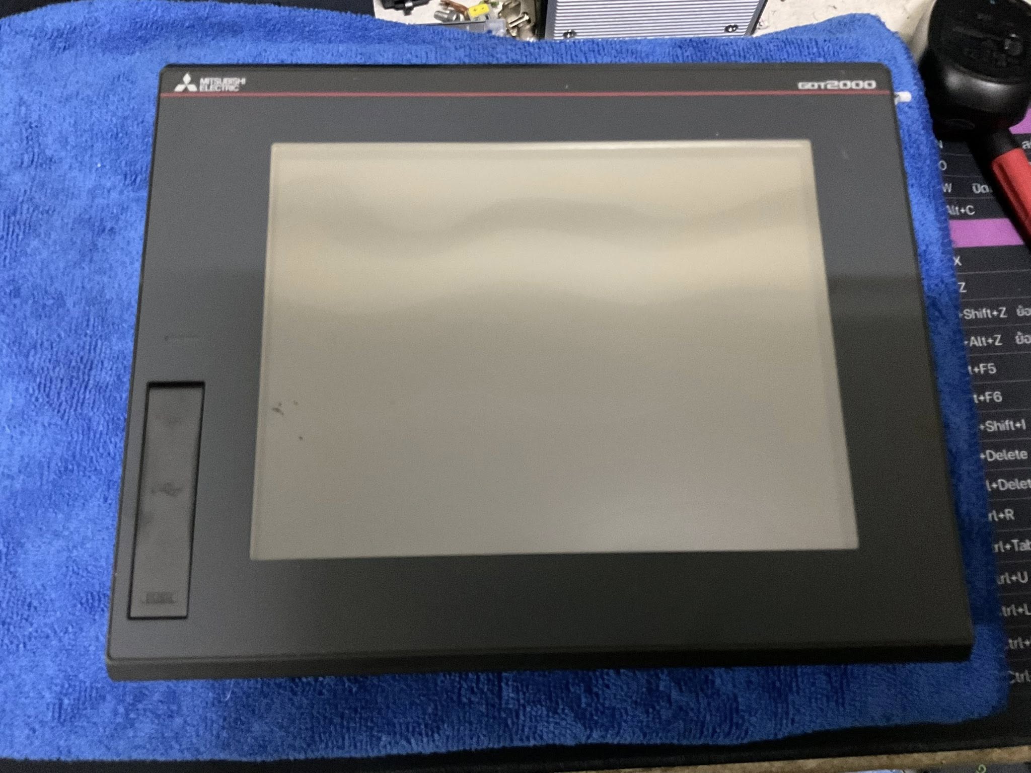 อุปกรณ์และชิ้นส่วนยานยนต์ Mitsubishi Got Touch Screen Hmi Mitsubishigot2000 Series Gt25 รุ่น (Gt2508-Vtbd) 8.5" มือสอง สภาพ 98% ราคา 16,000 บาท*ส่งฟรี